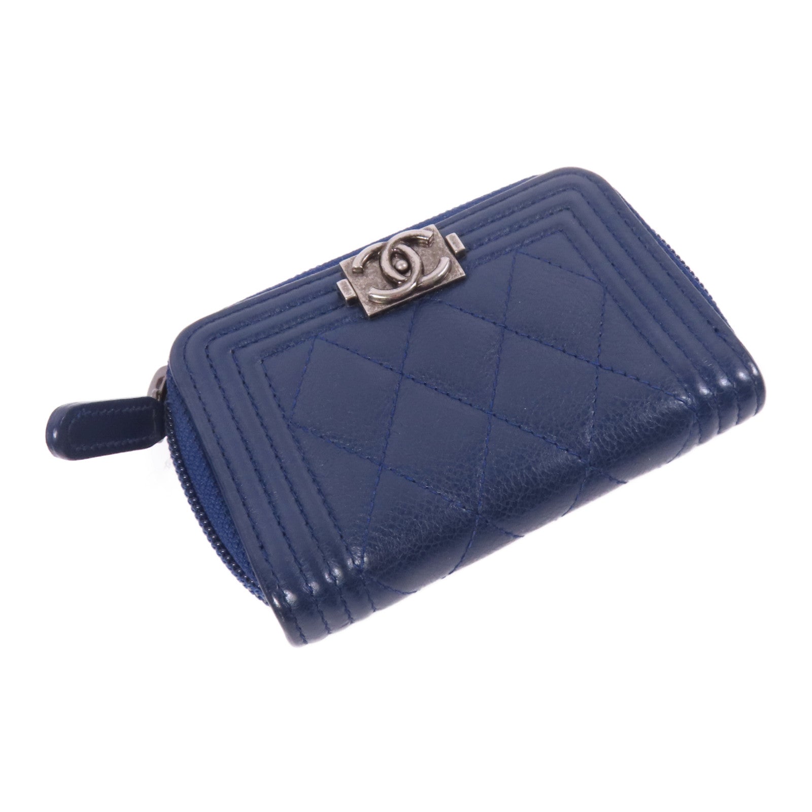 CHANEL 牛皮皮革Boy Card Case銀扣卡片套