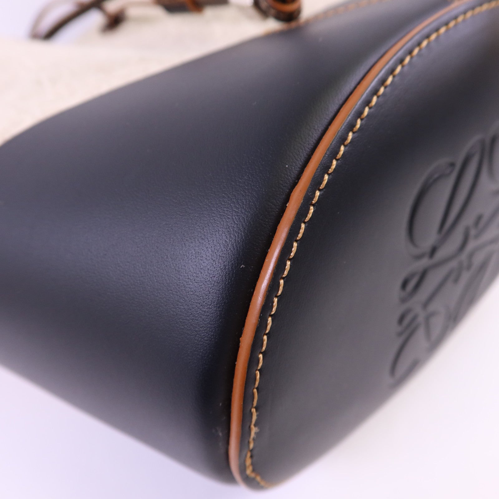 LOEWE 帆布/牛皮皮革Bucket Bag銀扣肩背袋