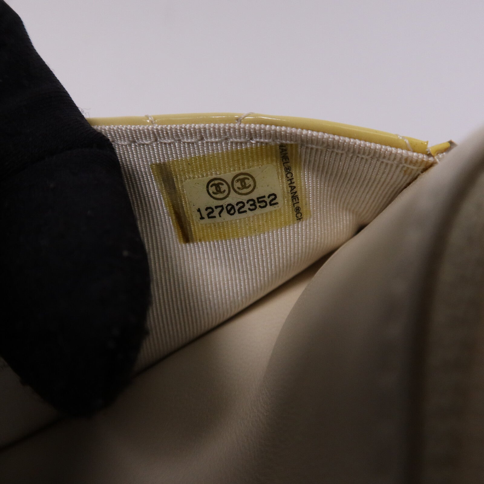 CHANEL 漆皮皮革WOC Wallet On Chain銀扣鏈帶肩背袋