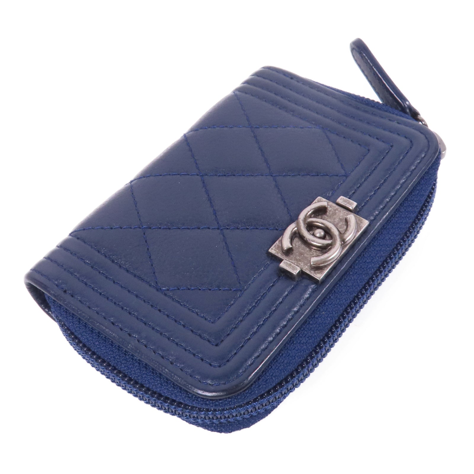 CHANEL 牛皮皮革Boy Card Case銀扣卡片套
