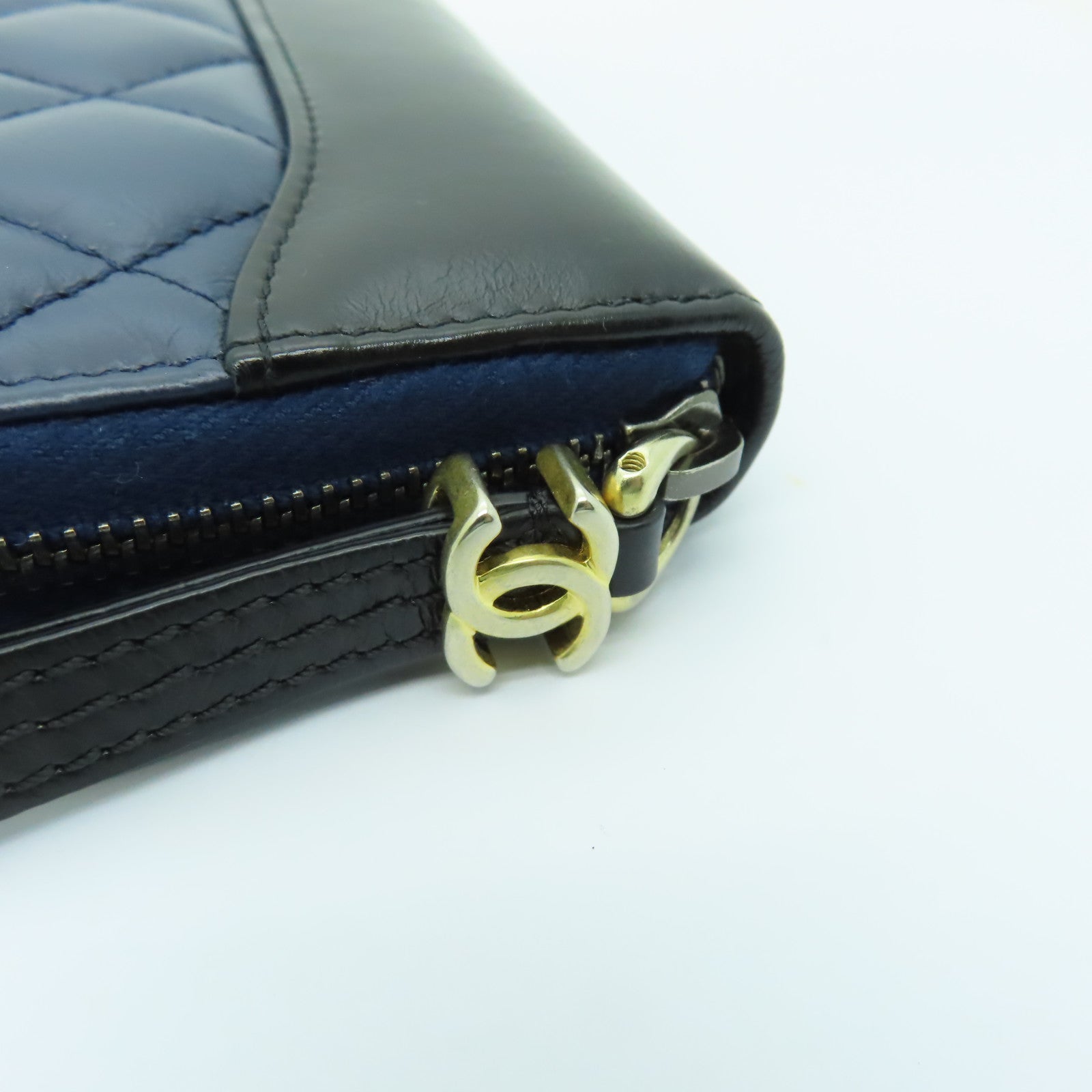 CHANEL **【激減優惠】菱格牛皮皮革Wallet金扣錢包深藍色/黒色