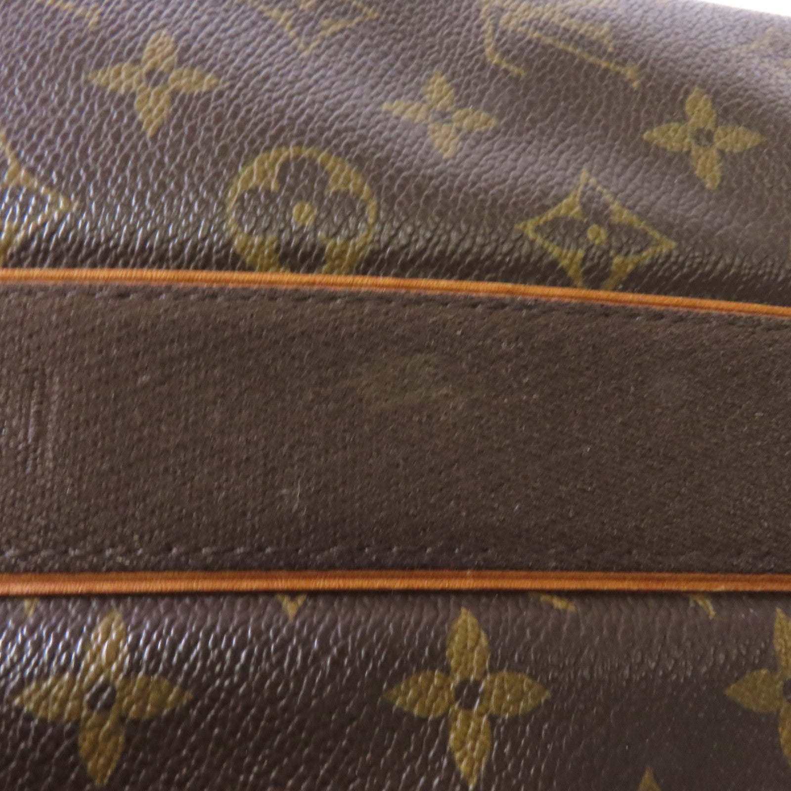 LOUIS VUITTON 【激減優惠】Monogram Beaubourg金扣手挽袋啡色