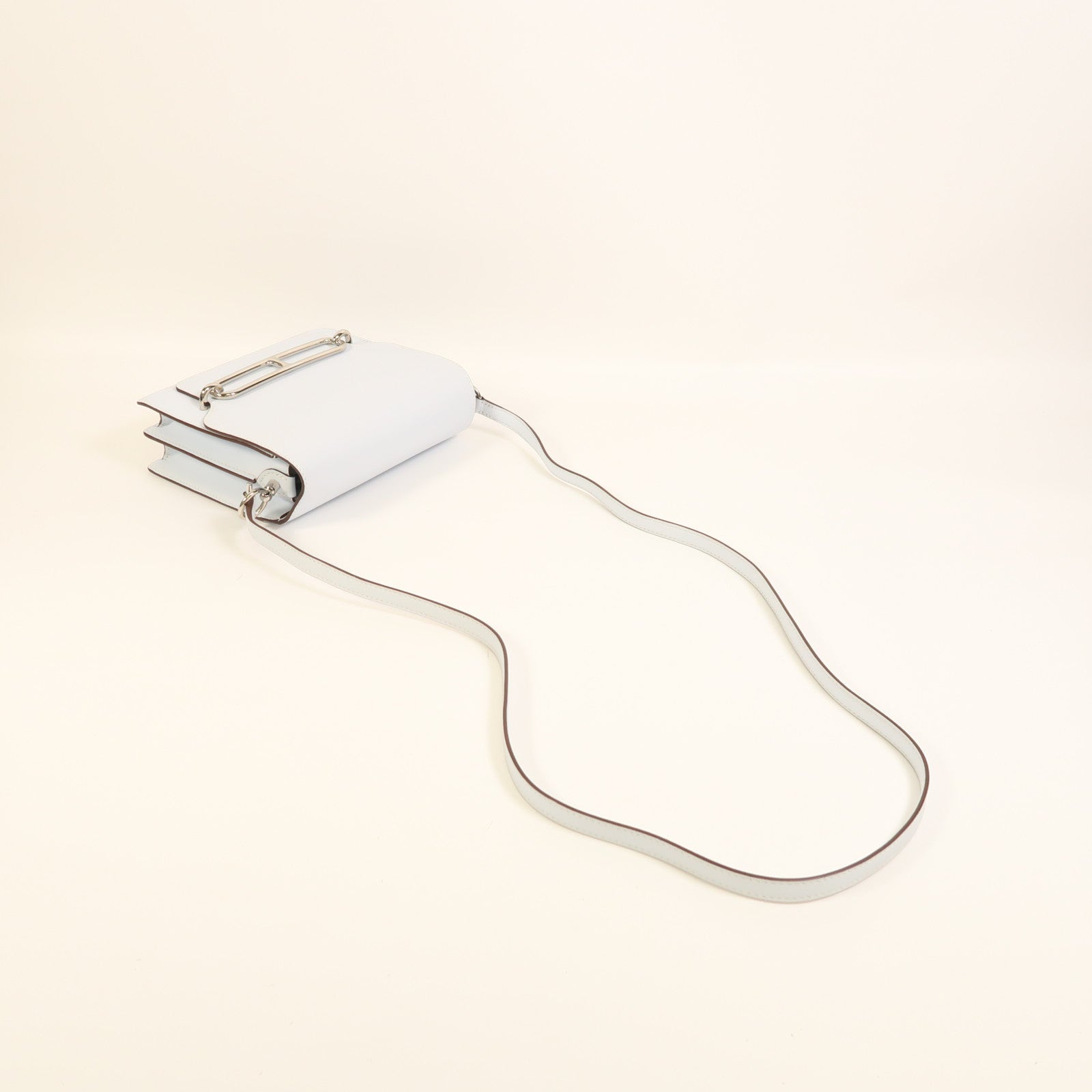 HERMES Swift皮革Roulis Mini銀扣肩背袋Bleu Brume