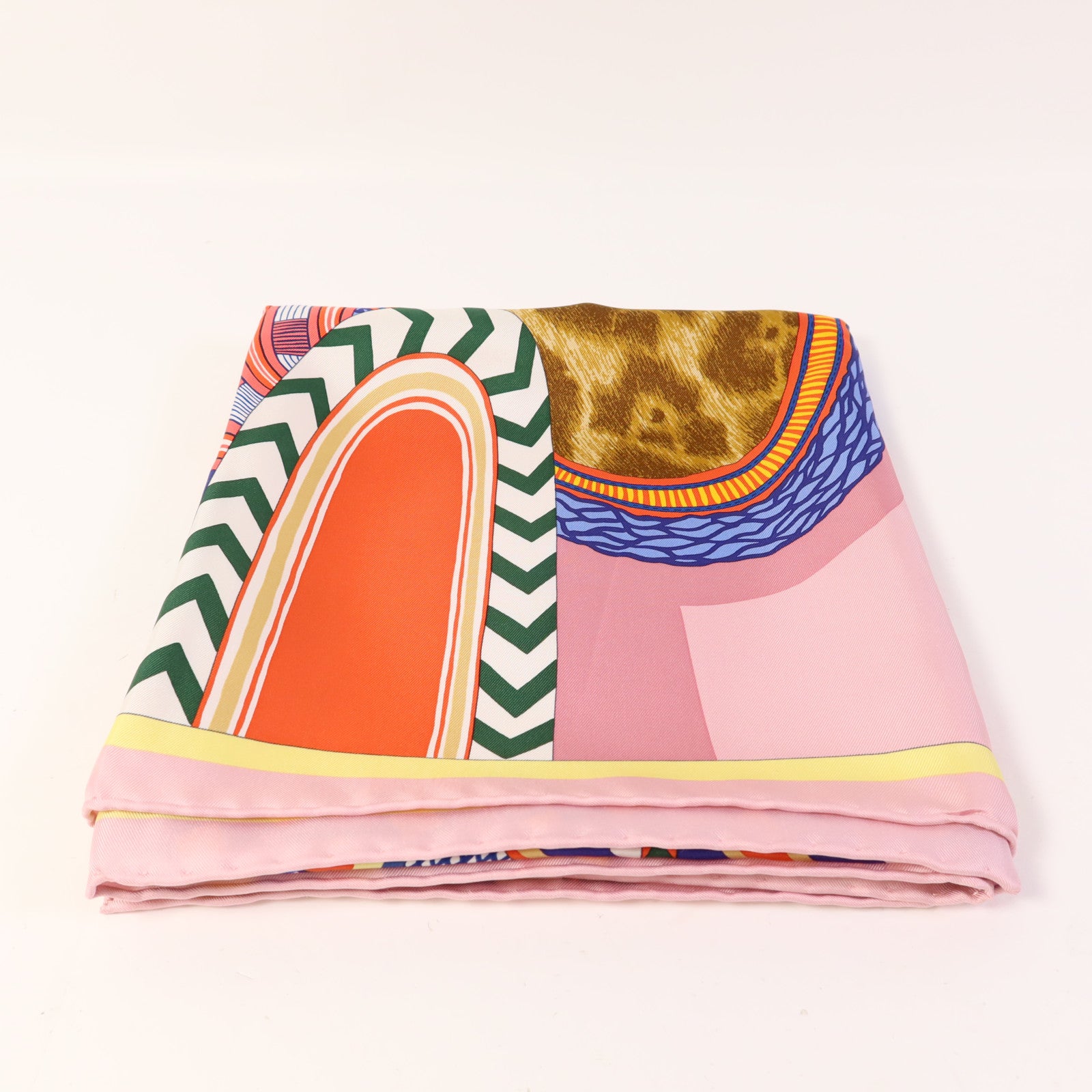 HERMES 絲質Scarf 90X90絲巾Multicolor