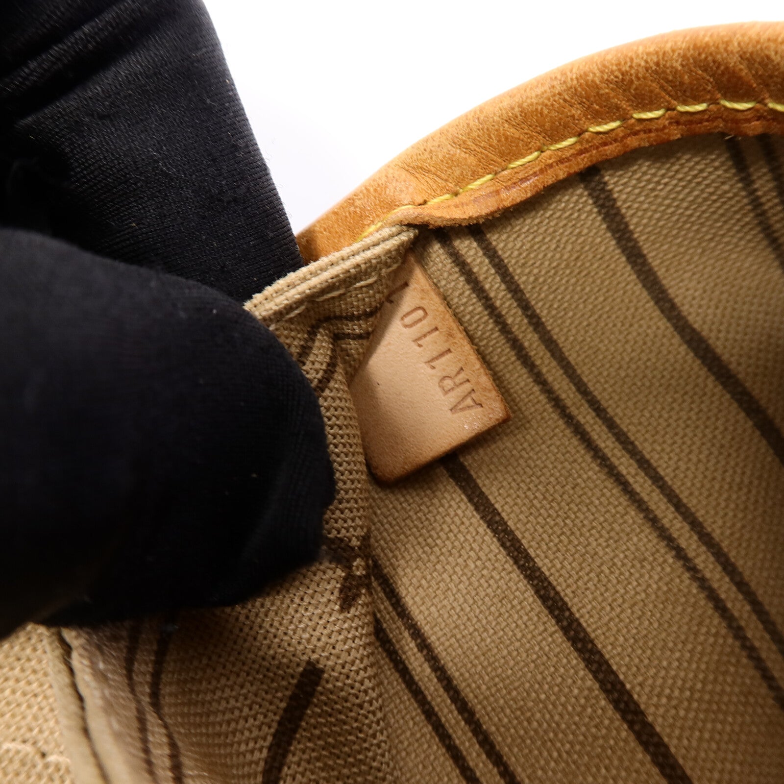 LOUIS VUITTON Monogram Neverfull MM金扣手挽袋