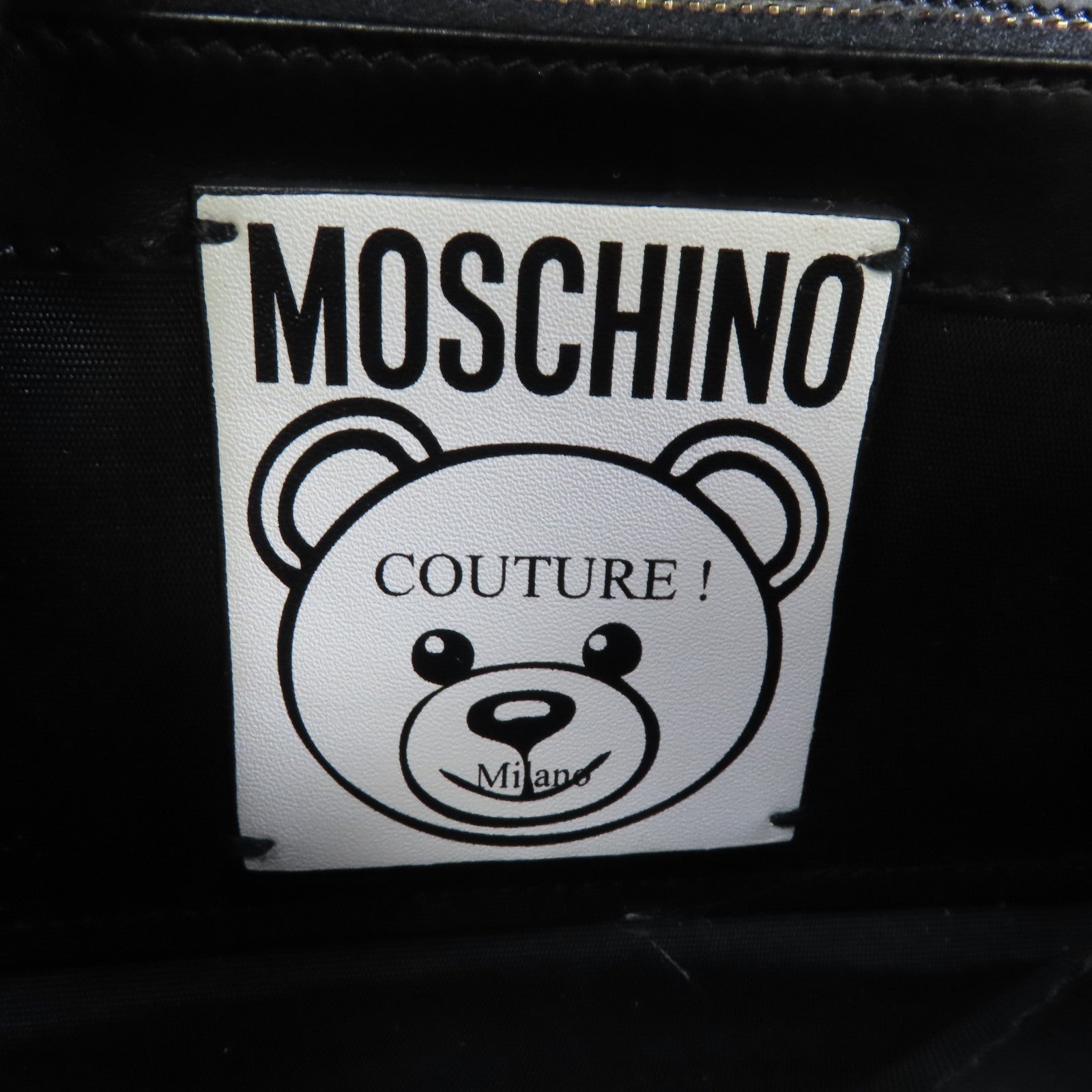 MOSCHINO 塗層帆布Chain Shoulder Bag金扣鏈帶肩背袋黑色
