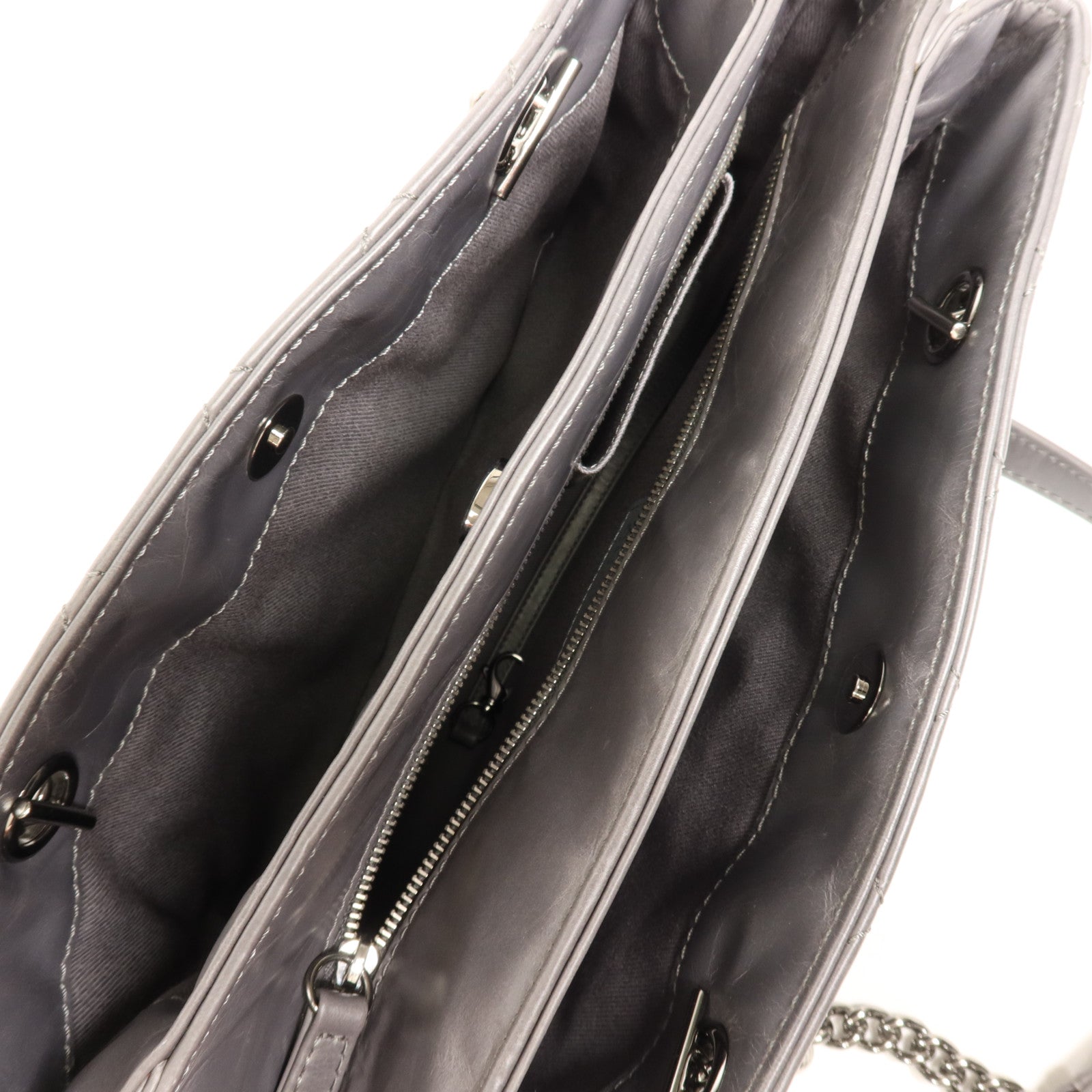 CHANEL 牛皮皮革Chain Shoulder Bag銀扣鏈帶肩背袋