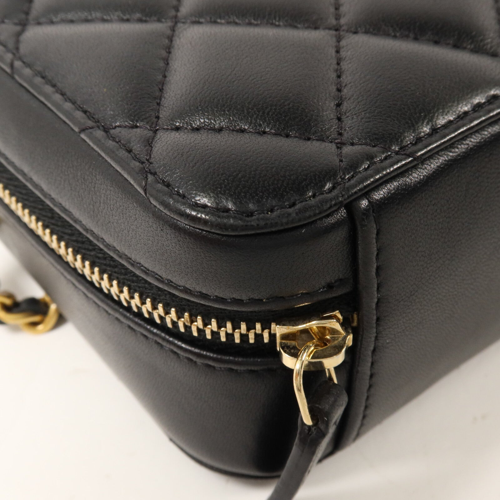 CHANEL 羊皮皮革Mini Camera Bag With Gold Ball鏈帶肩背袋