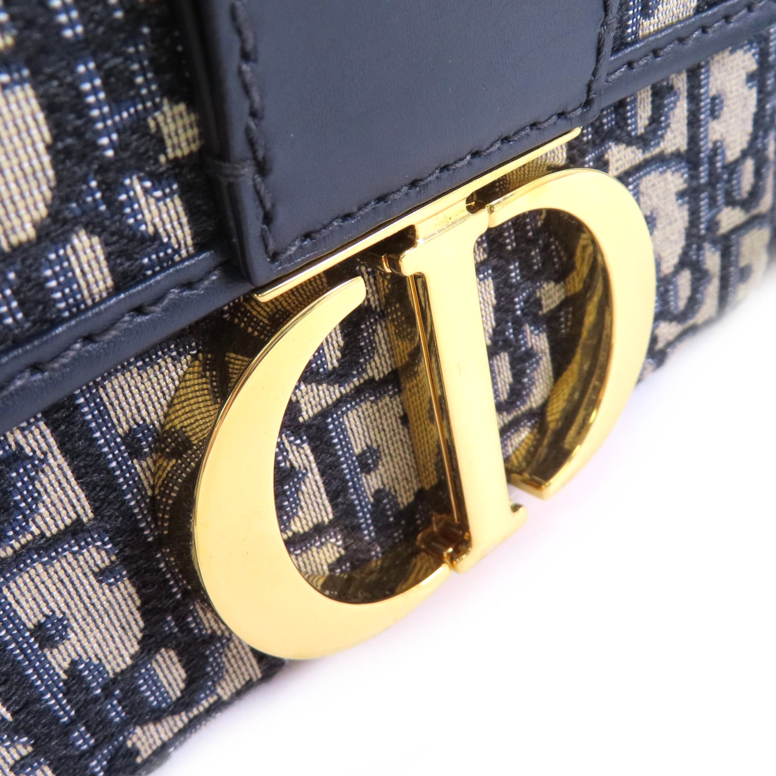 Dior Oblique帆布Montaigne 30 Shoulder Bag金扣肩背袋