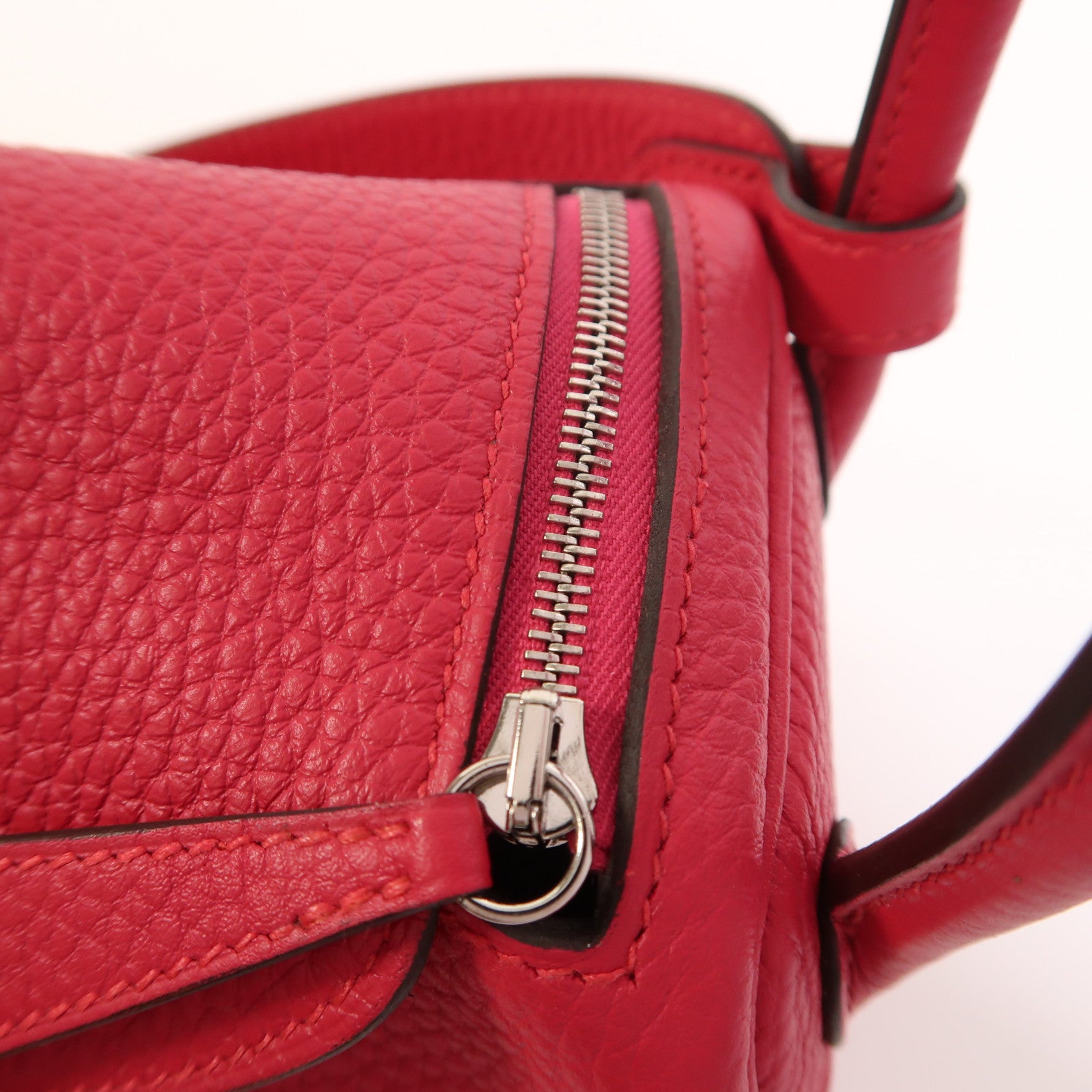 HERMES Clemence皮革Mini Lindy銀扣手挽肩背兩用袋Rose Extreme