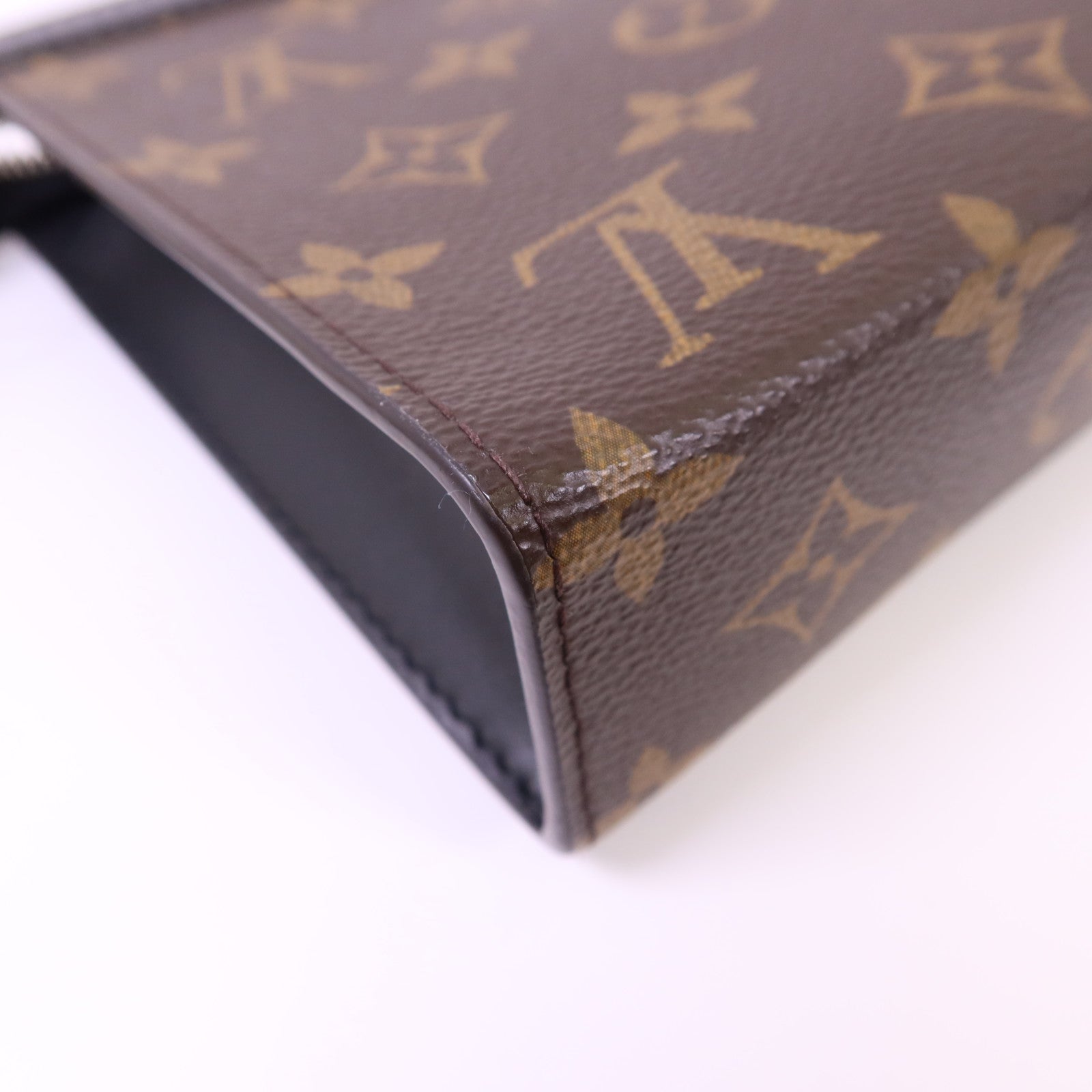LOUIS VUITTON Monogram Macassar Gaston Wearable Wallet銀扣肩背袋