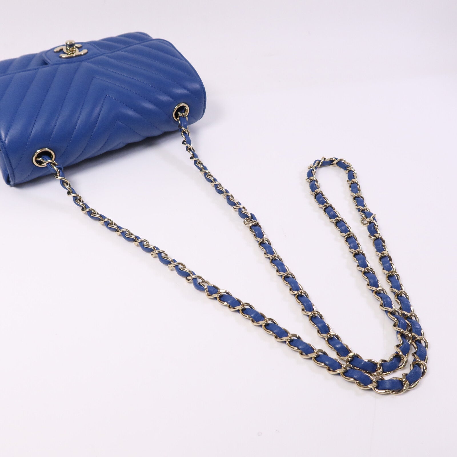 CHANEL 牛皮皮革Mini Classic 20銀扣鏈帶肩背袋
