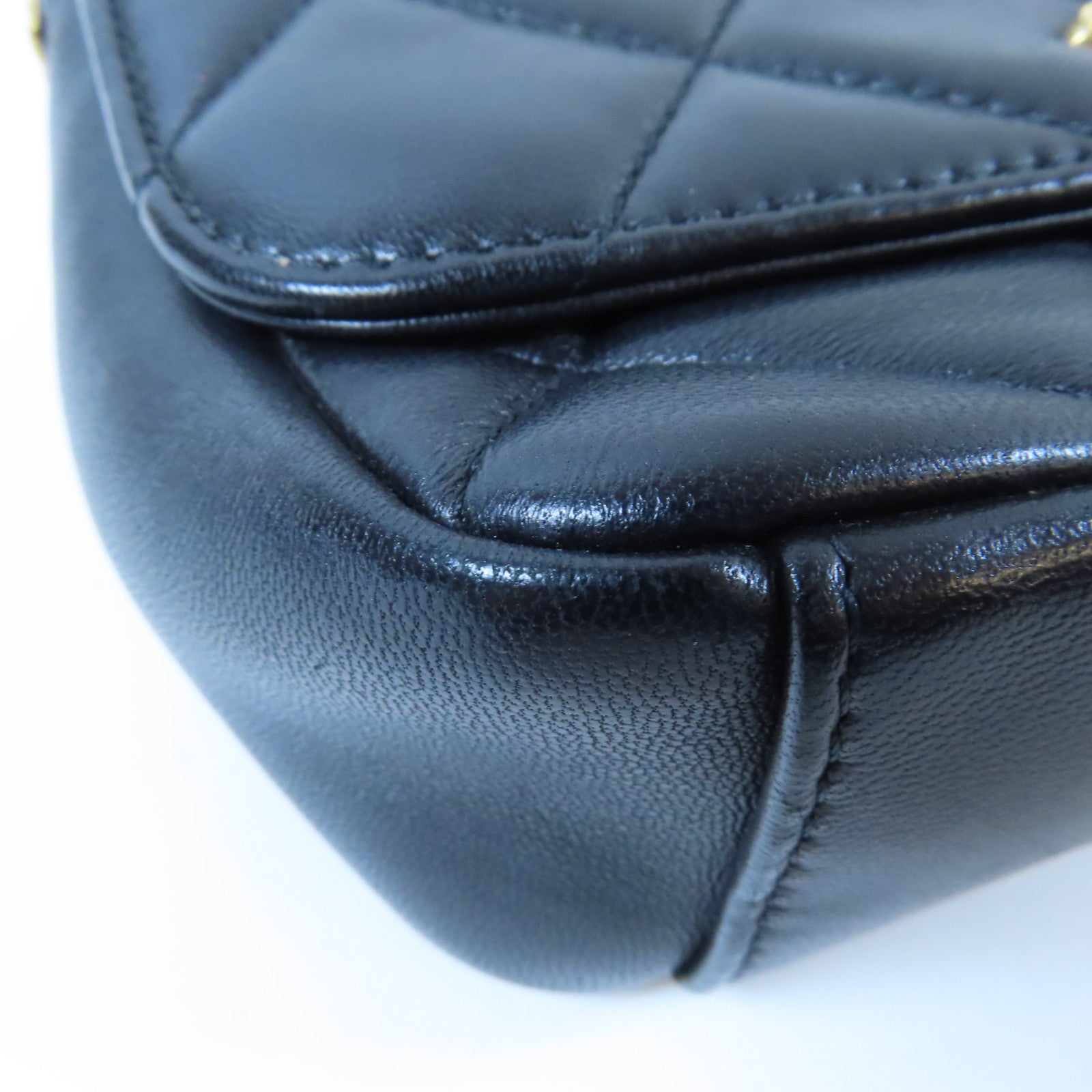 CHANEL 【激減優惠】菱格羊皮皮革Chain Shoulder金扣金扣肩背袋黑色