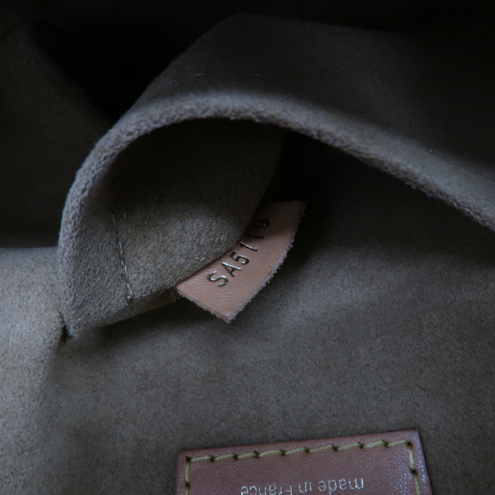 LOUIS VUITTON Monogram Boite Chapeau Souple MM肩背袋