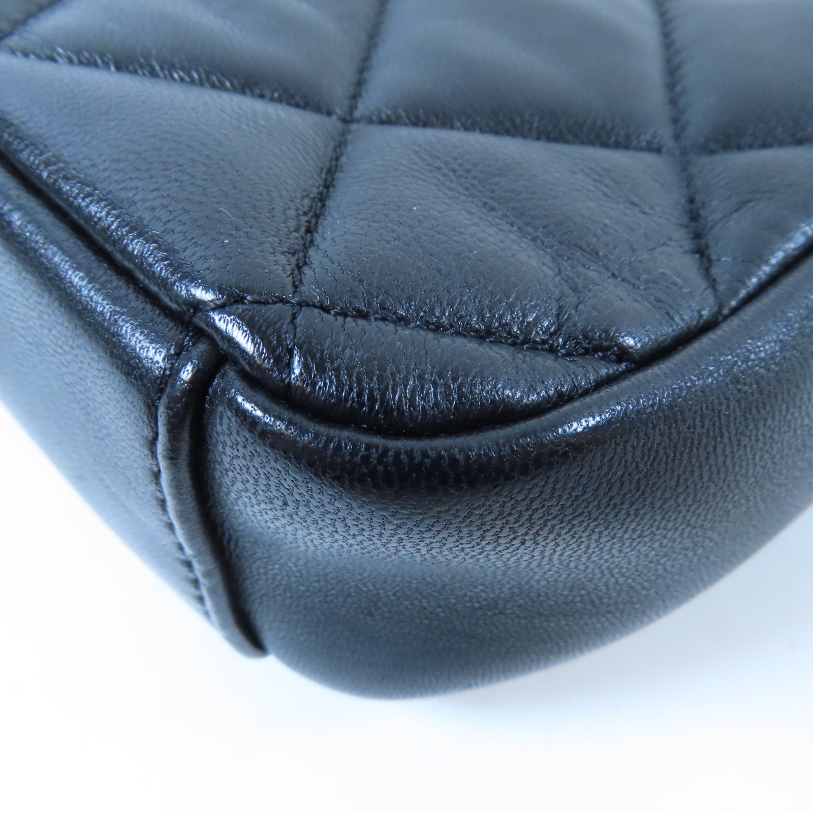 CHANEL 【激減優惠】菱格羊皮皮革Chain Shoulder金扣金扣肩背袋黑色