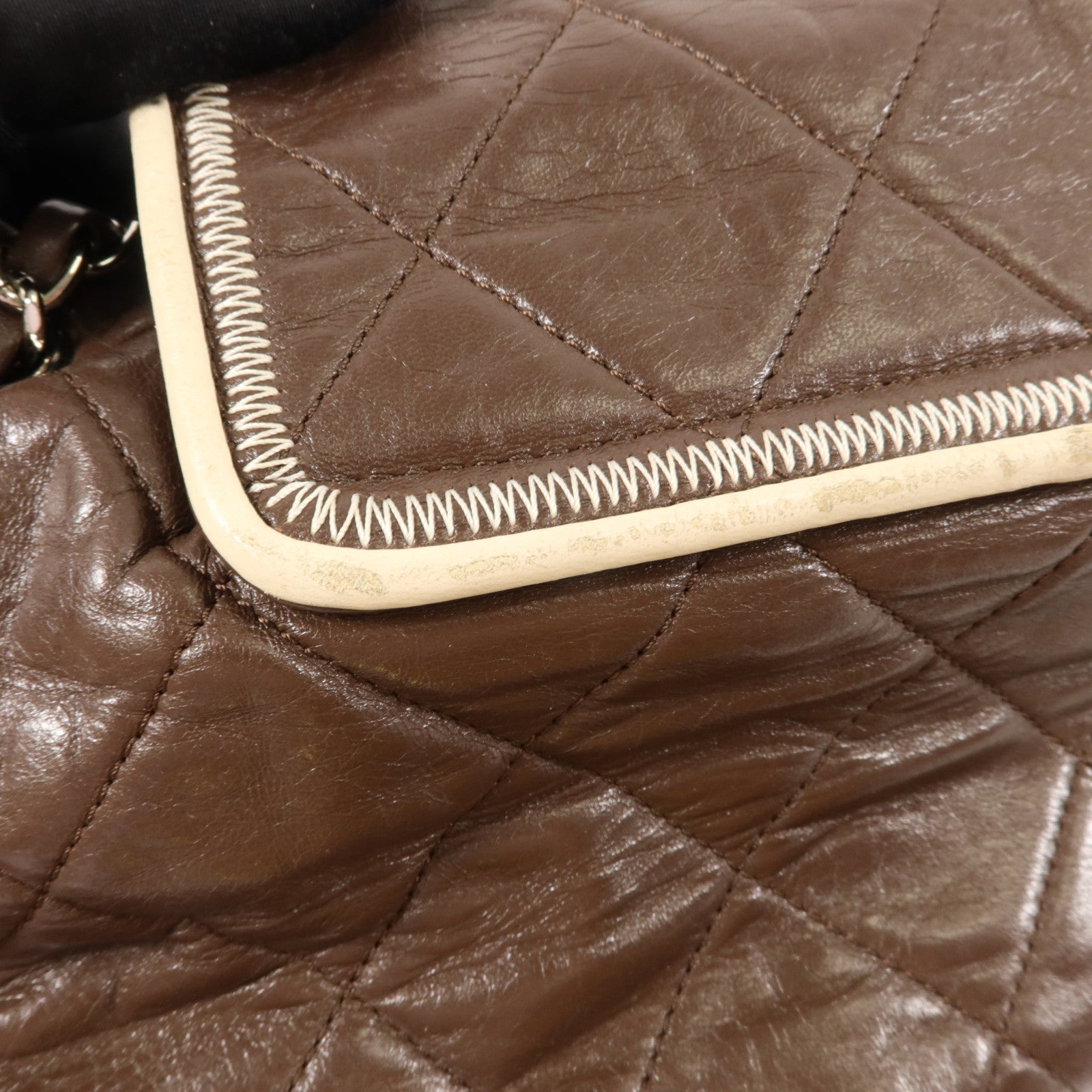 CHANEL 牛皮皮革East West Accordion Flap鏈帶肩背袋