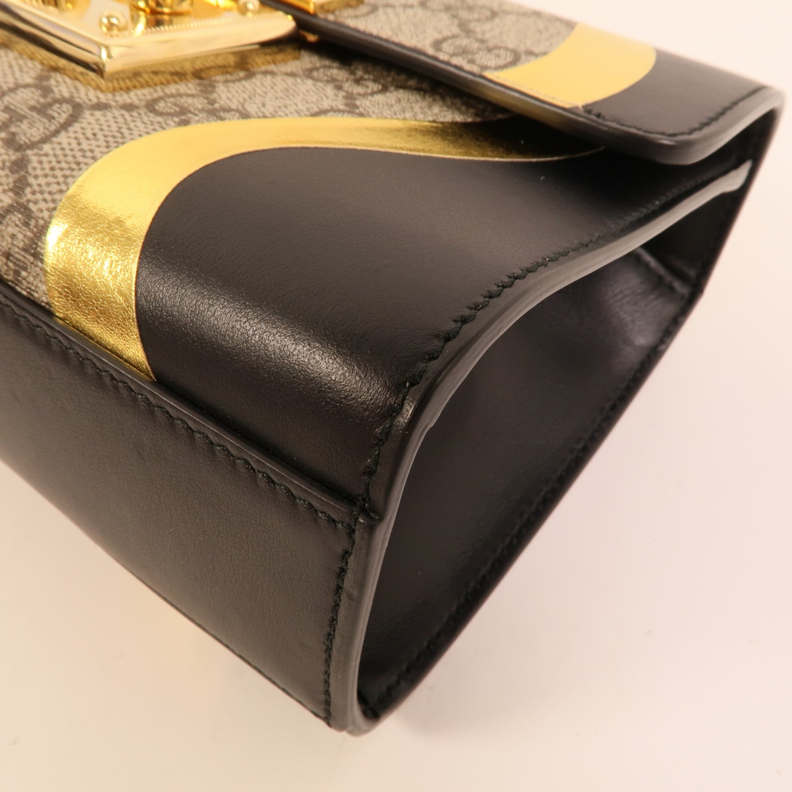 GUCCI 塗層帆布/牛皮皮革Padlock Bag鏈帶肩背袋