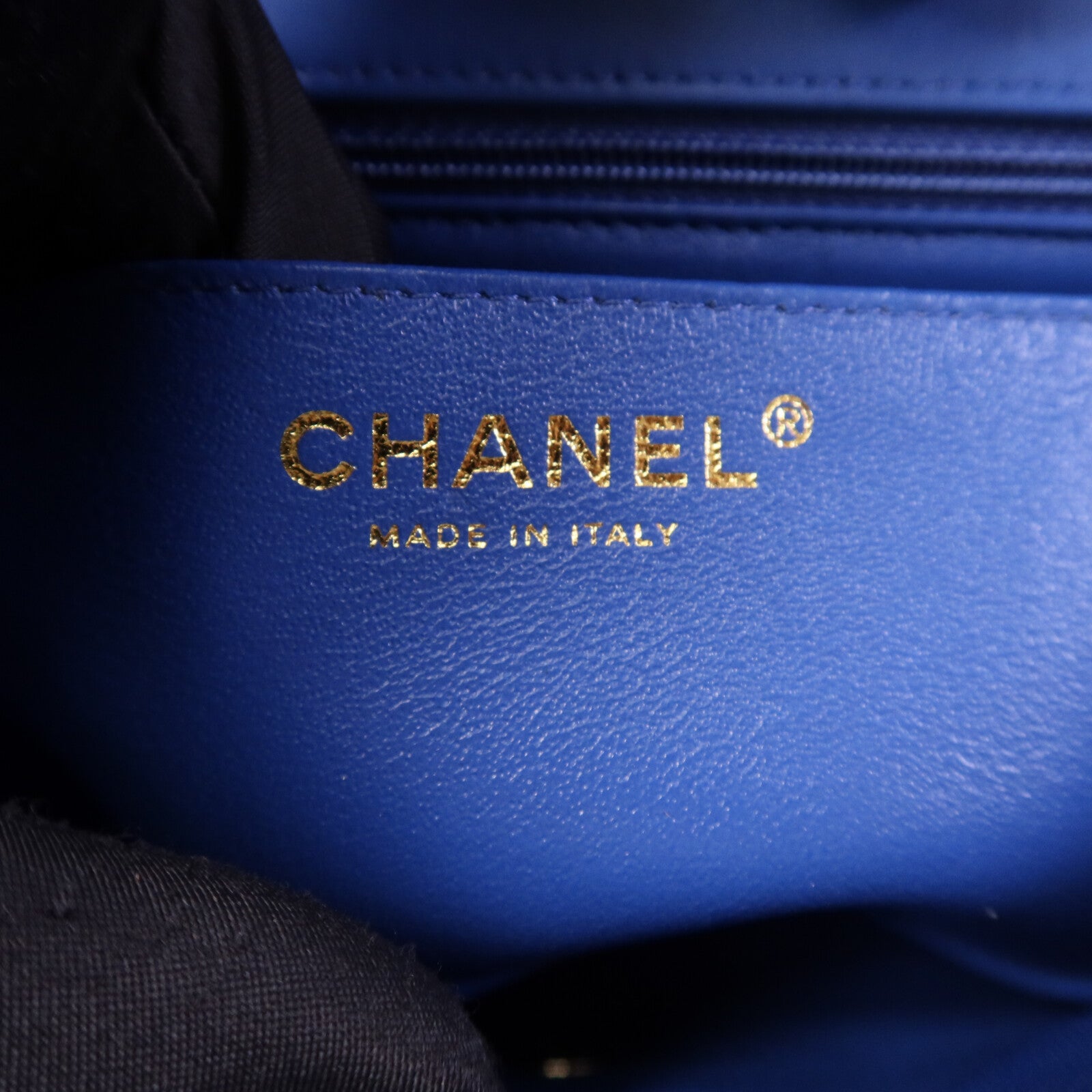 CHANEL 牛皮皮革Mini Classic 20銀扣鏈帶肩背袋