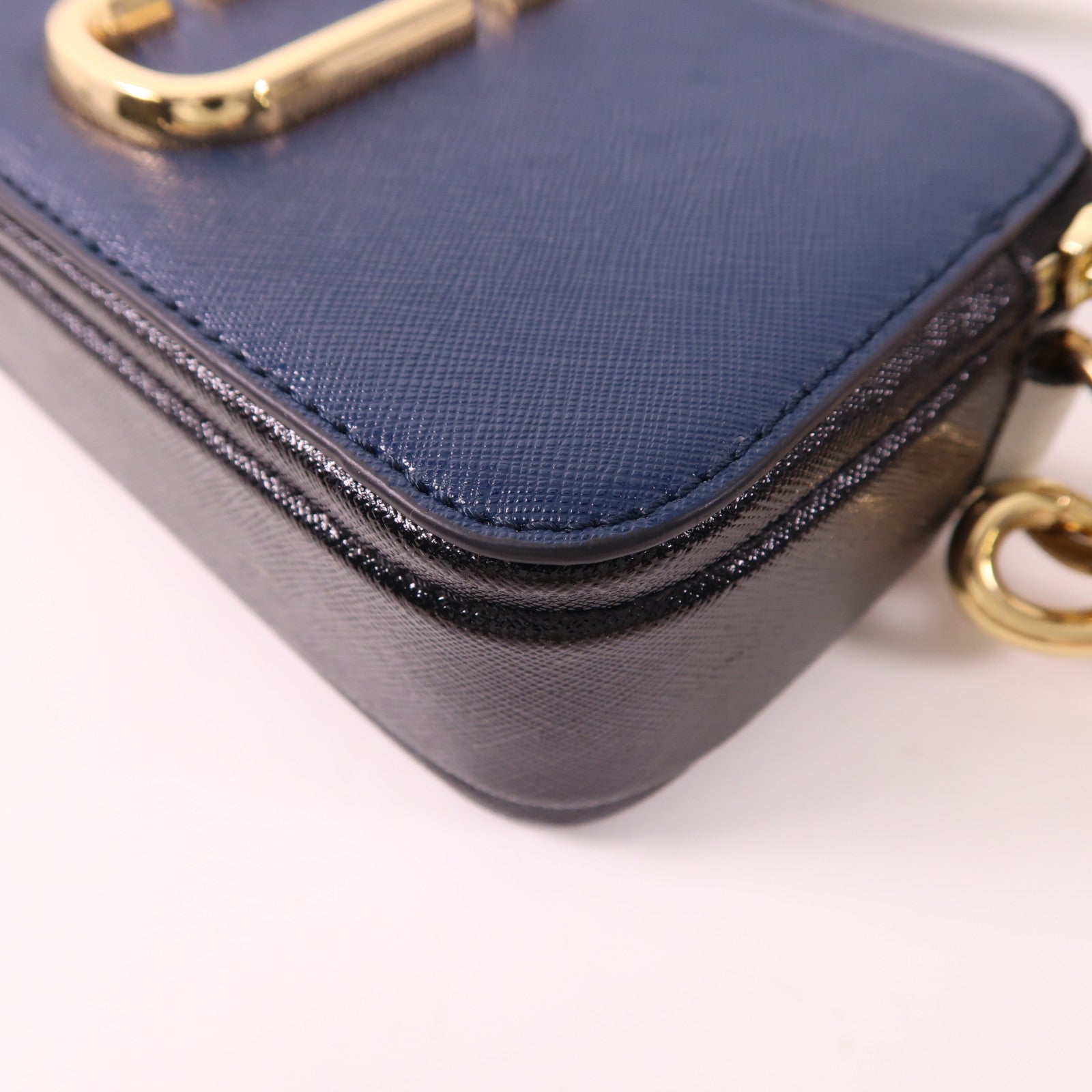MARC JACOBS 牛皮皮革Shoulder Bag金扣肩背袋