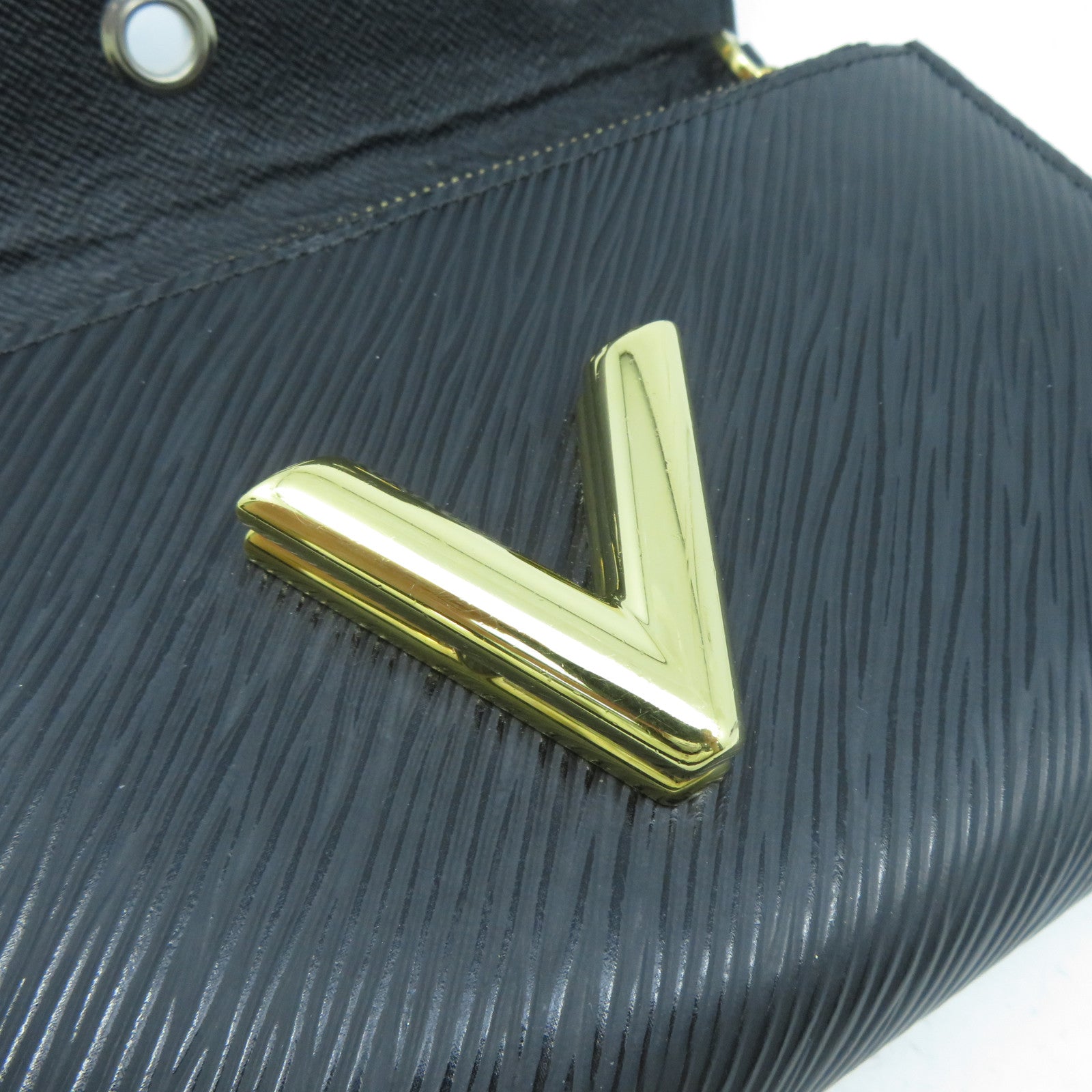LOUIS VUITTON Epi Portefeuille Twist金扣鏈帶肩背袋黑色