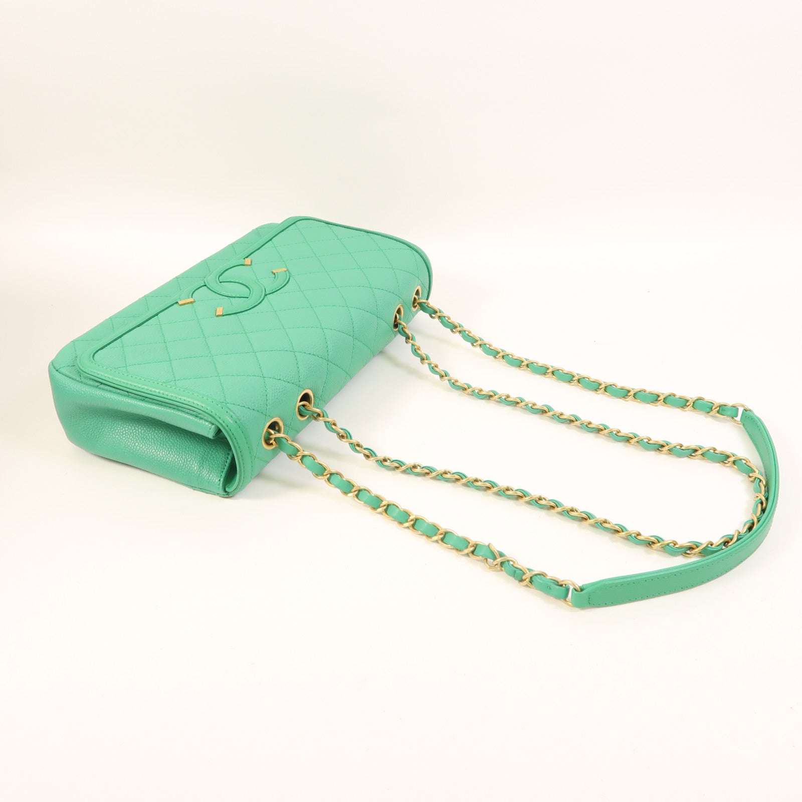 CHANEL 牛皮皮革Chain Shoulder金扣鏈帶肩背袋