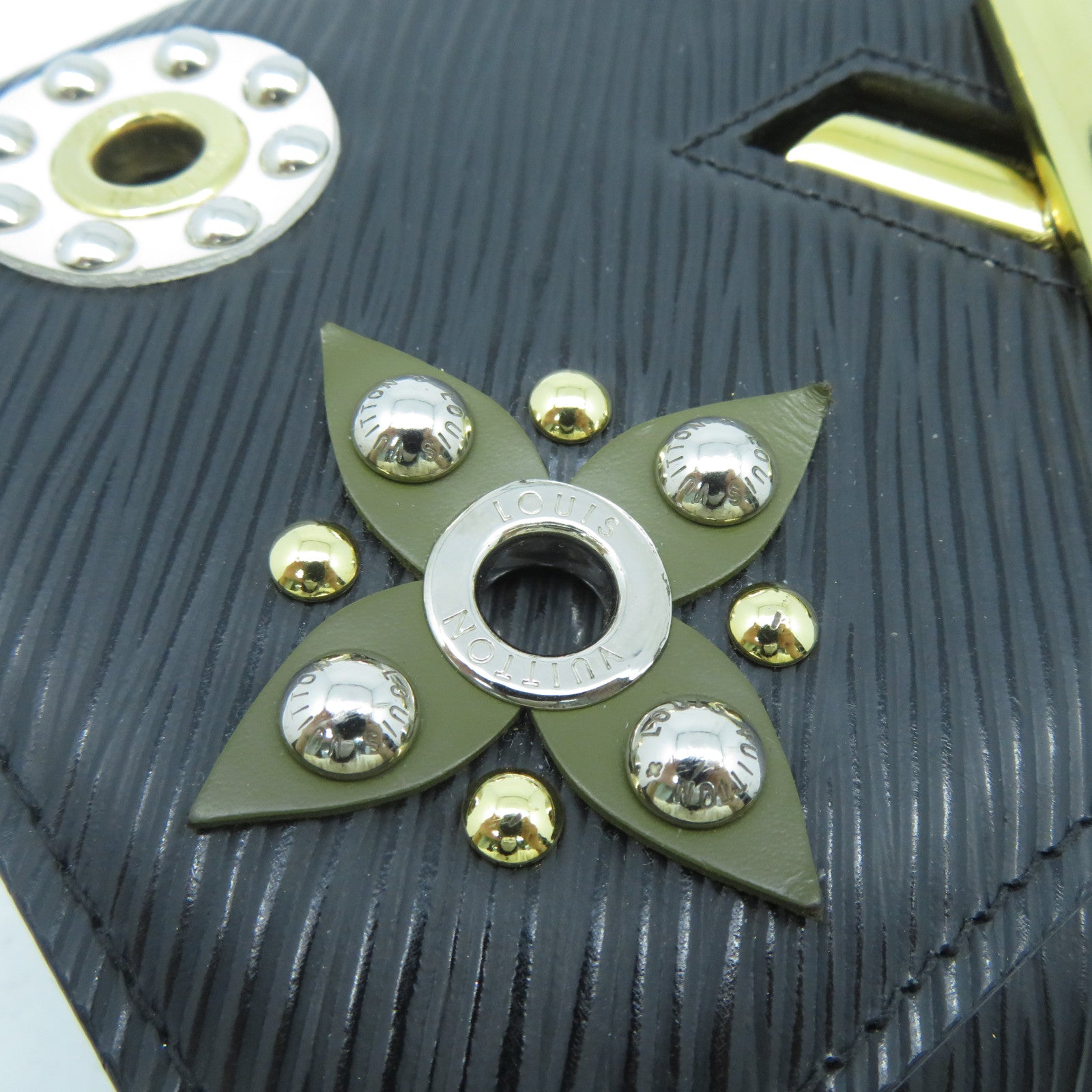 LOUIS VUITTON Epi Portefeuille Twist金扣鏈帶肩背袋黑色