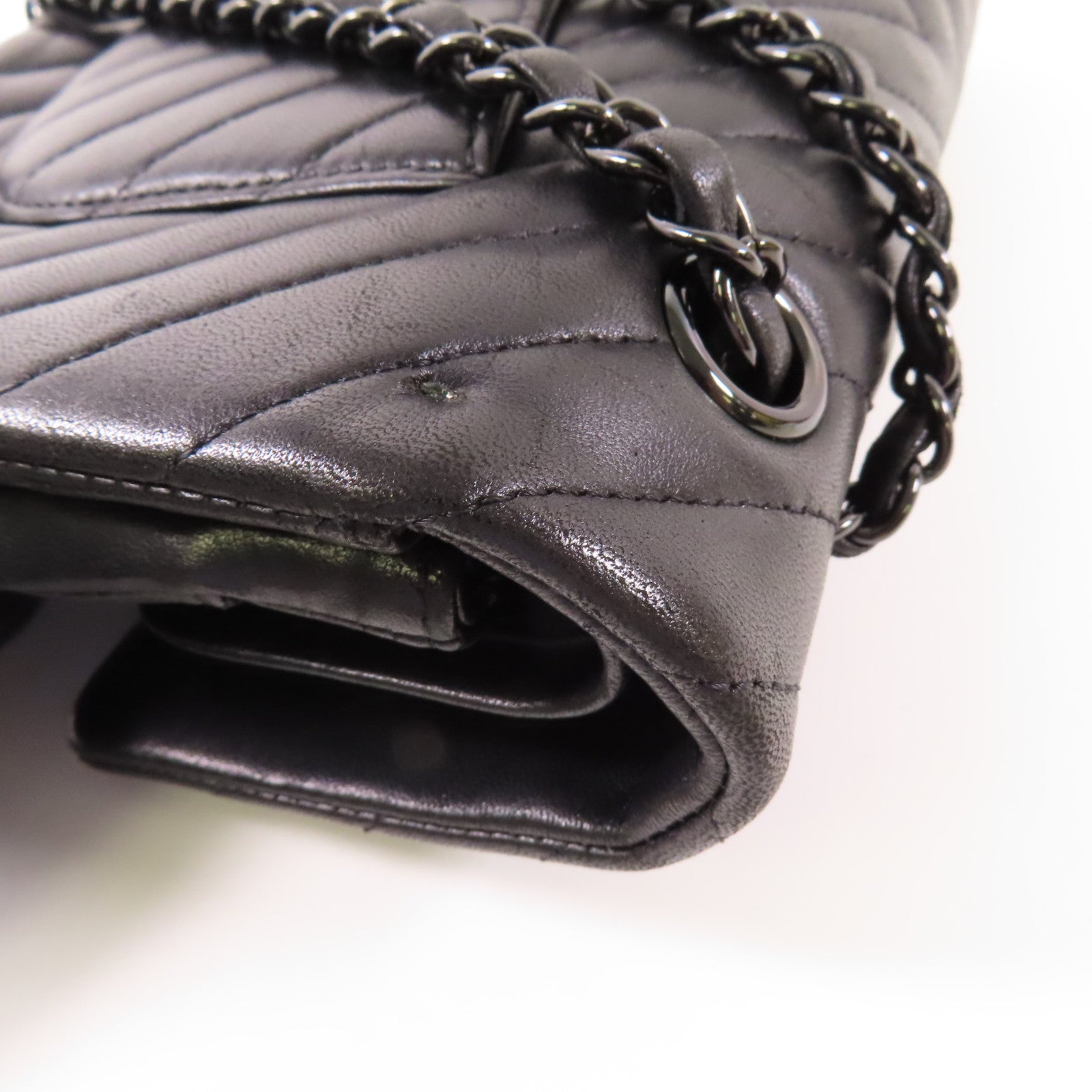 CHANEL CC Classic 25 Chain Shoulder Bag Lambskin Leather Black
