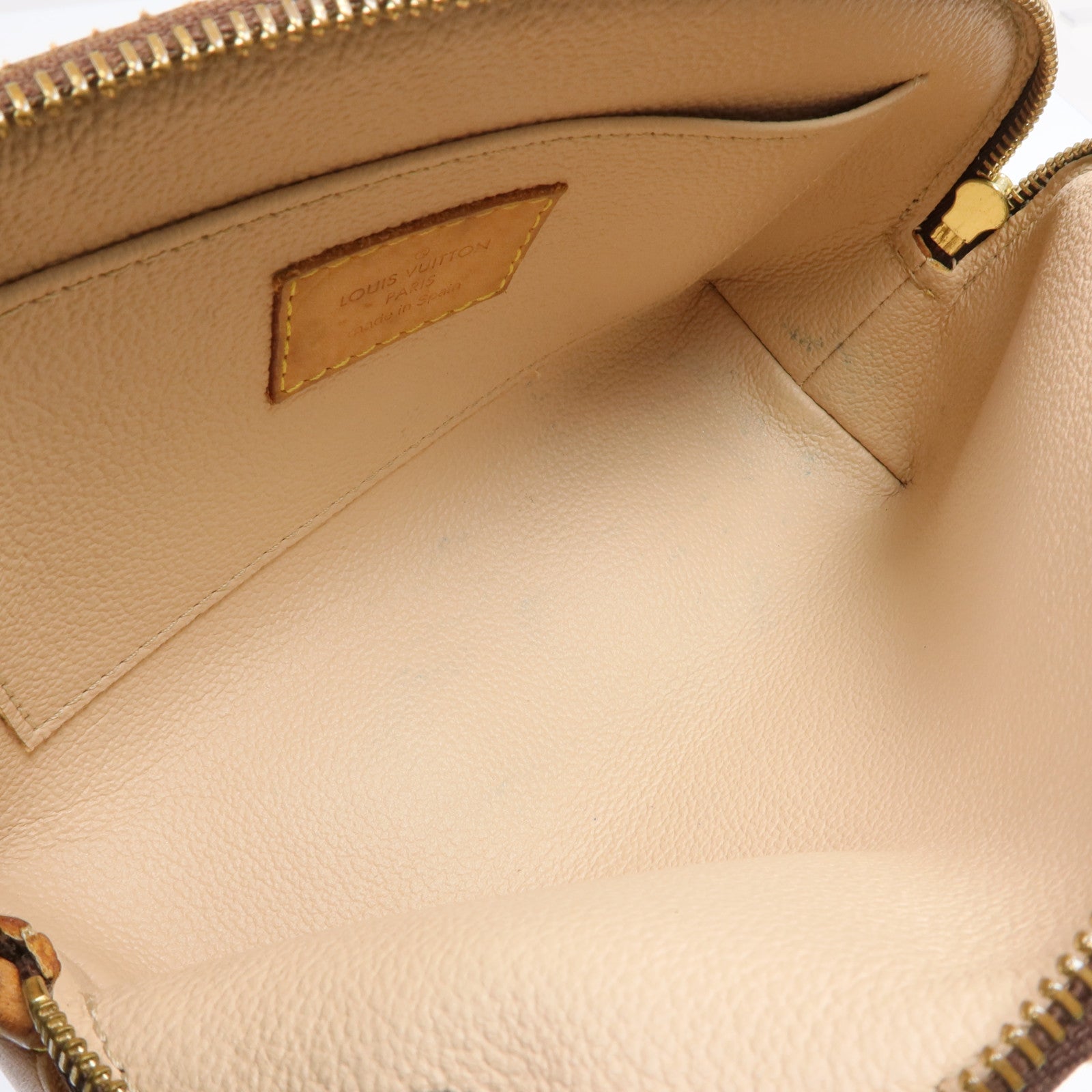 LOUIS VUITTON Monogram Cosmetic Pouch金扣手拿包