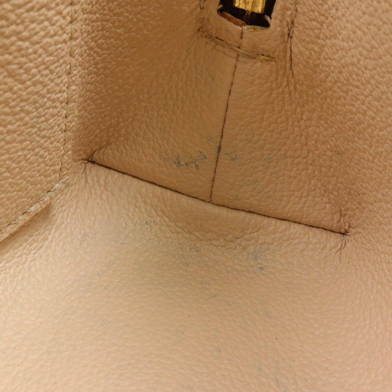 LOUIS VUITTON Monogram Cosmetic Pouch金扣手拿包
