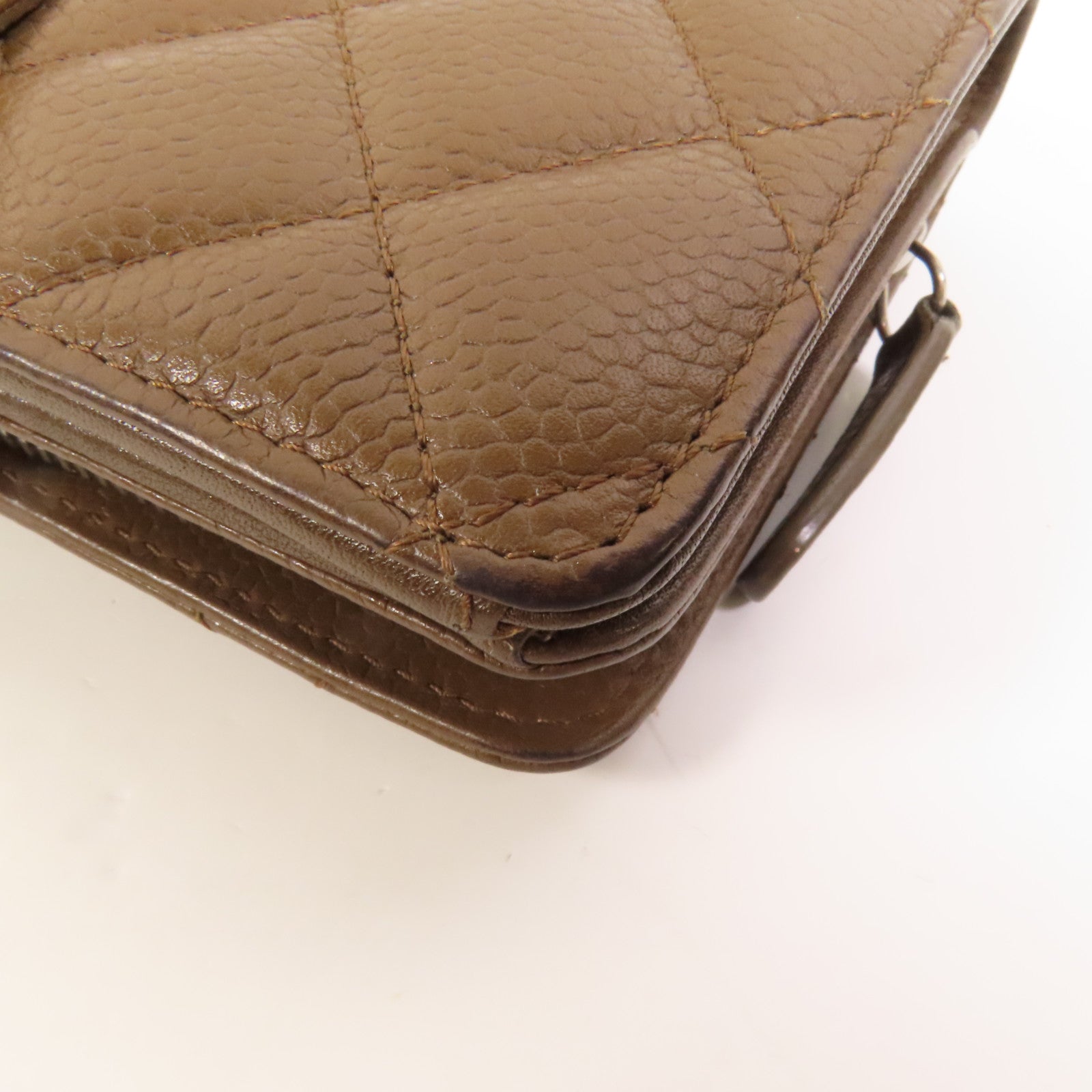 CHANEL 牛皮皮革Fold Wallet銀扣錢包