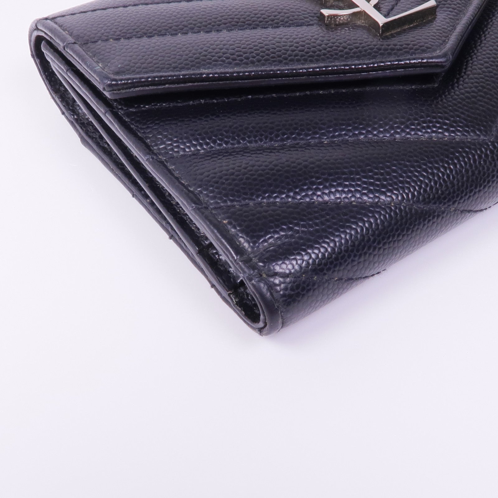 SAINT LAURENT 牛皮皮革Cassandre銀扣錢包
