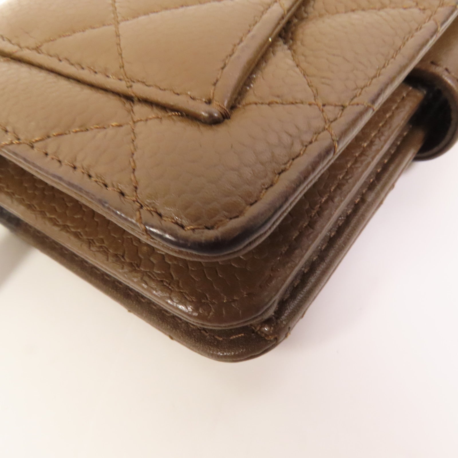 CHANEL 牛皮皮革Fold Wallet銀扣錢包