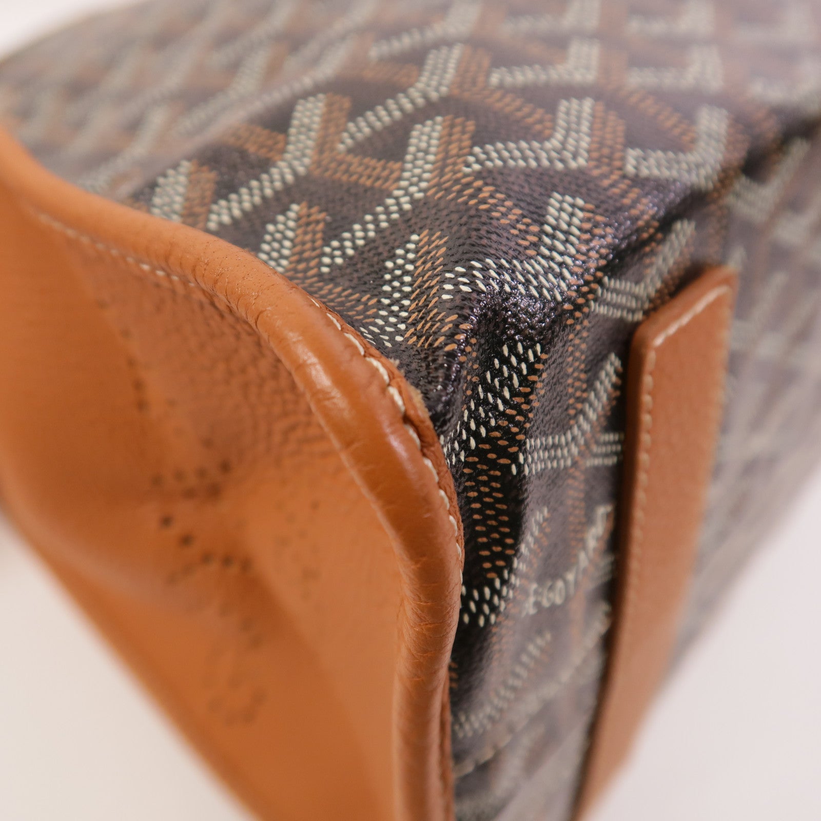 GOYARD 塗層帆布Hardy PM肩背袋