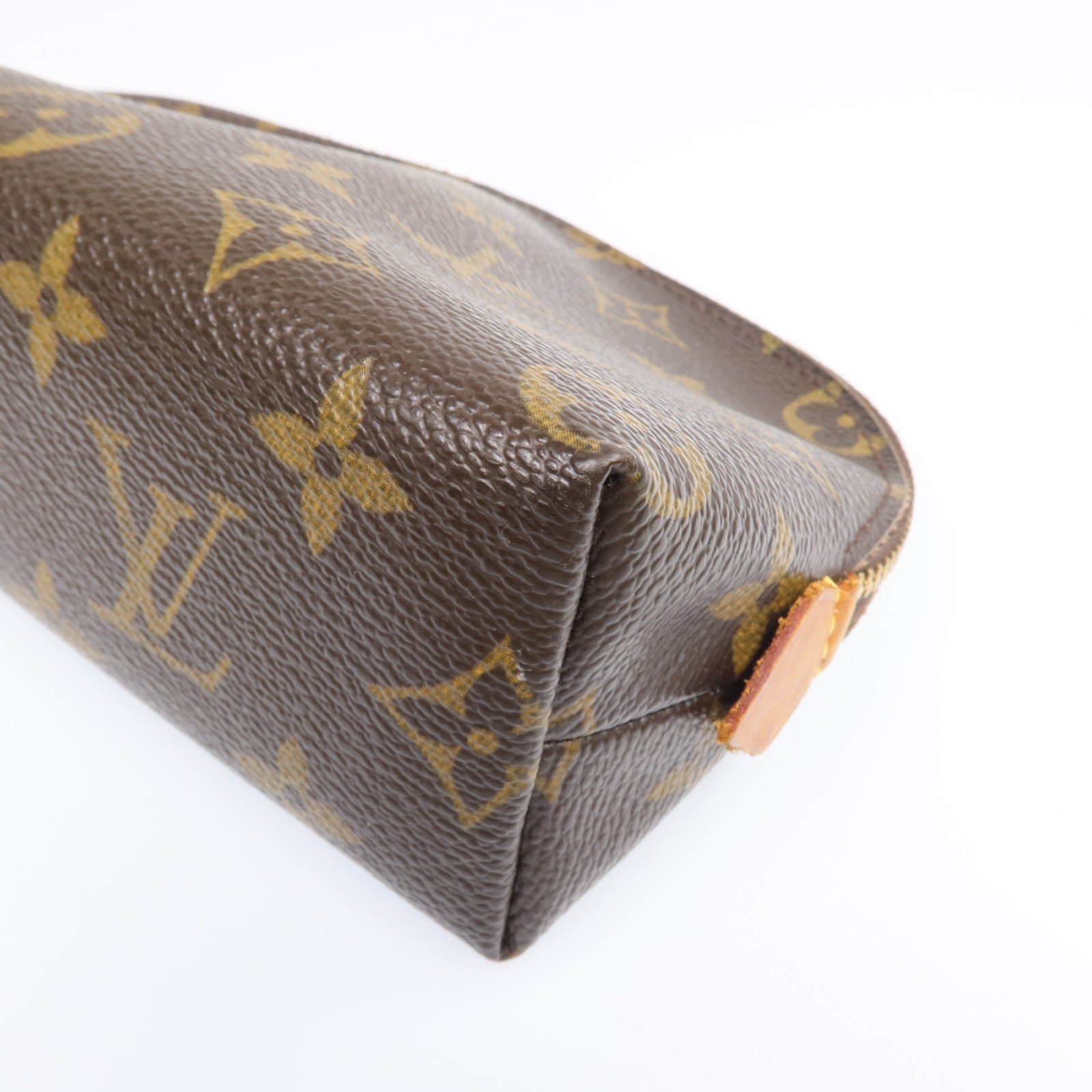 LOUIS VUITTON Monogram Cosmetic Pouch金扣手拿包
