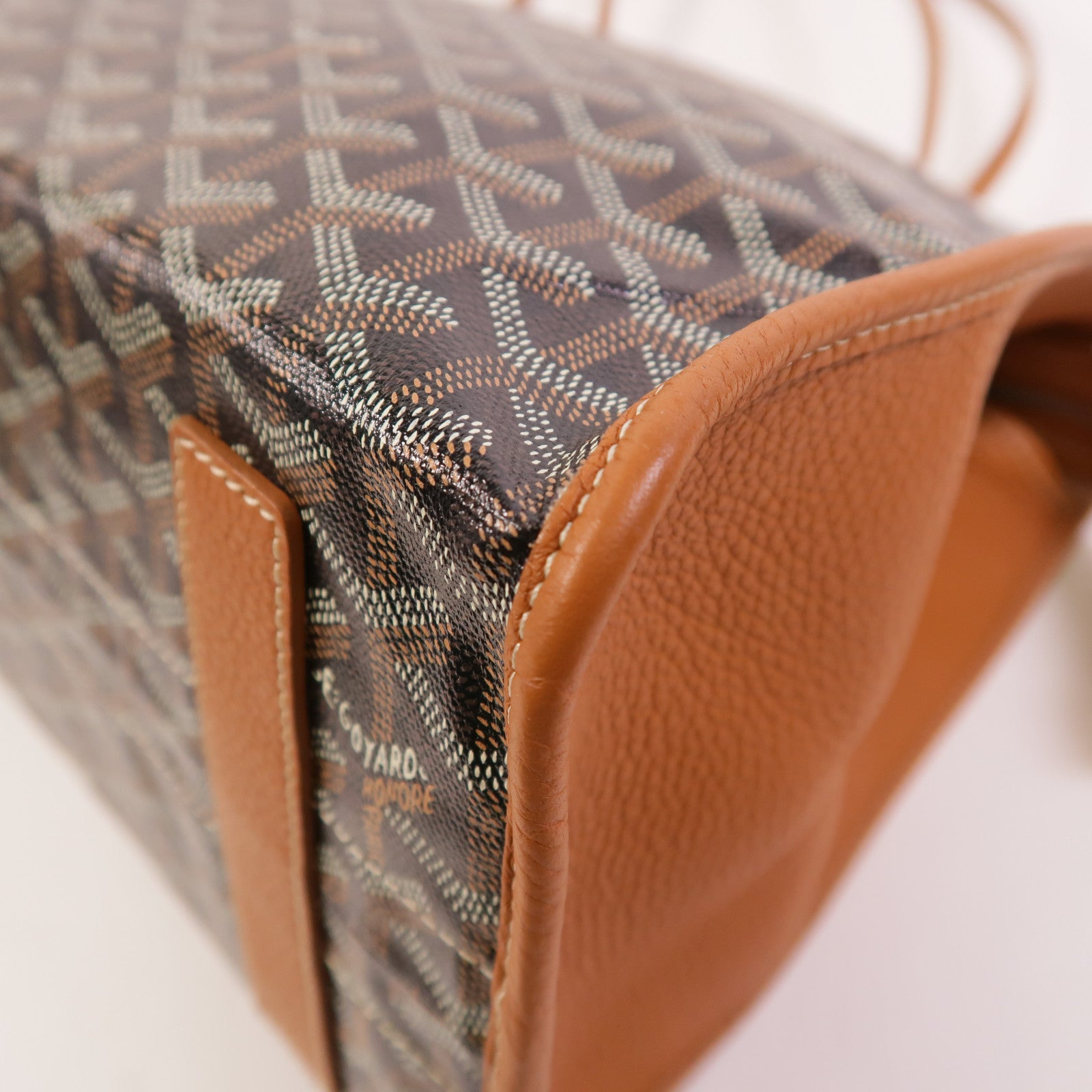 GOYARD 塗層帆布Hardy PM肩背袋