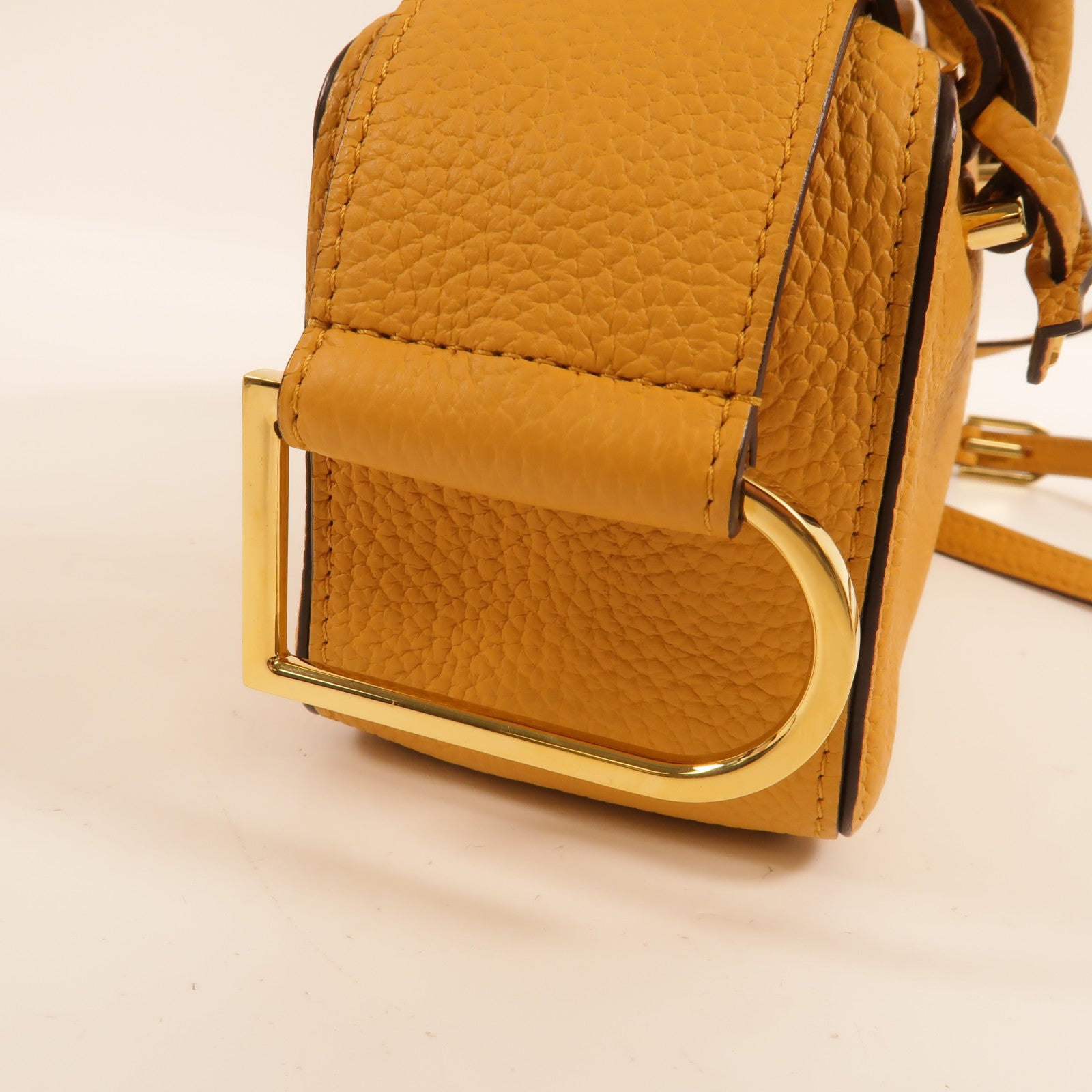 Delvaux 牛皮皮革Cool Box Nano手挽肩背兩用袋
