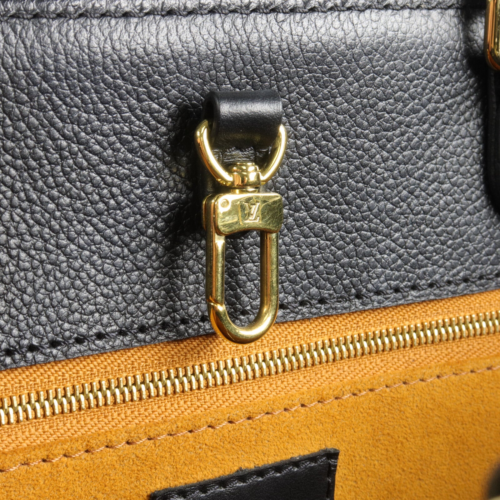 LOUIS VUITTON Monogram Empreinte On The Go MM手挽肩背兩用袋