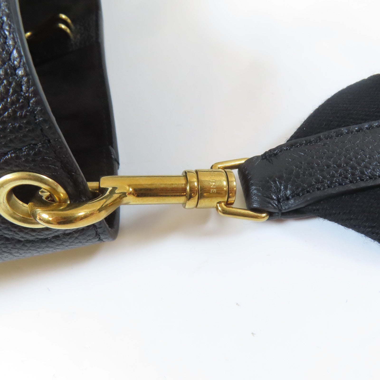 CELINE 牛皮皮革Sangle Bucket Small金扣肩背袋黑色
