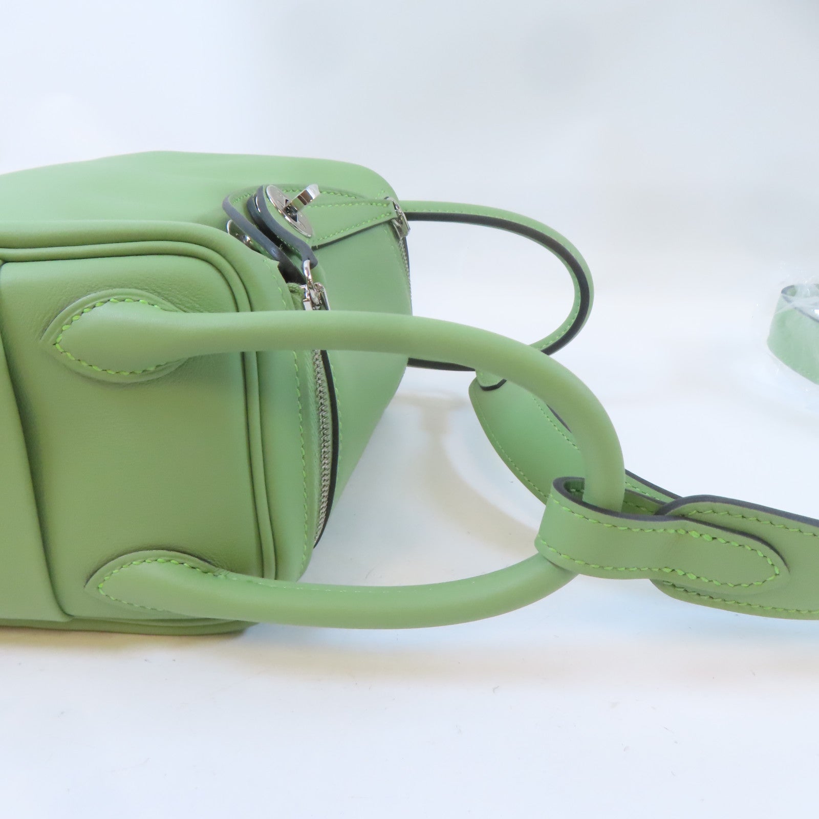 HERMES【激減優惠】 Swift皮革Mini Lindy銀扣手挽肩背兩用袋Vert Criquet/綠色