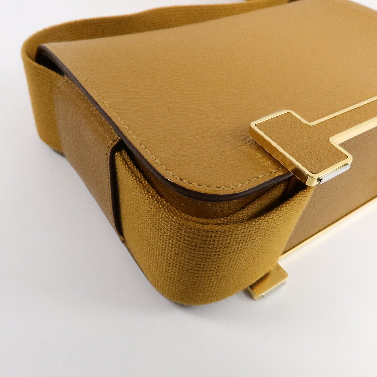 HERMES Chevre皮革Geta肩背袋Caramel