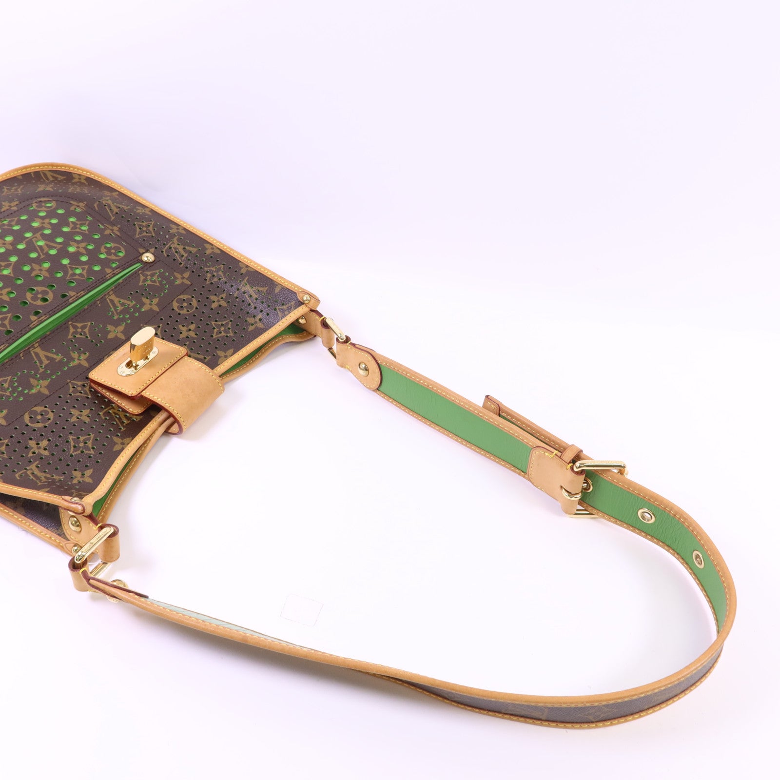 LOUIS VUITTON Monogram Perfo Musette金扣肩背袋
