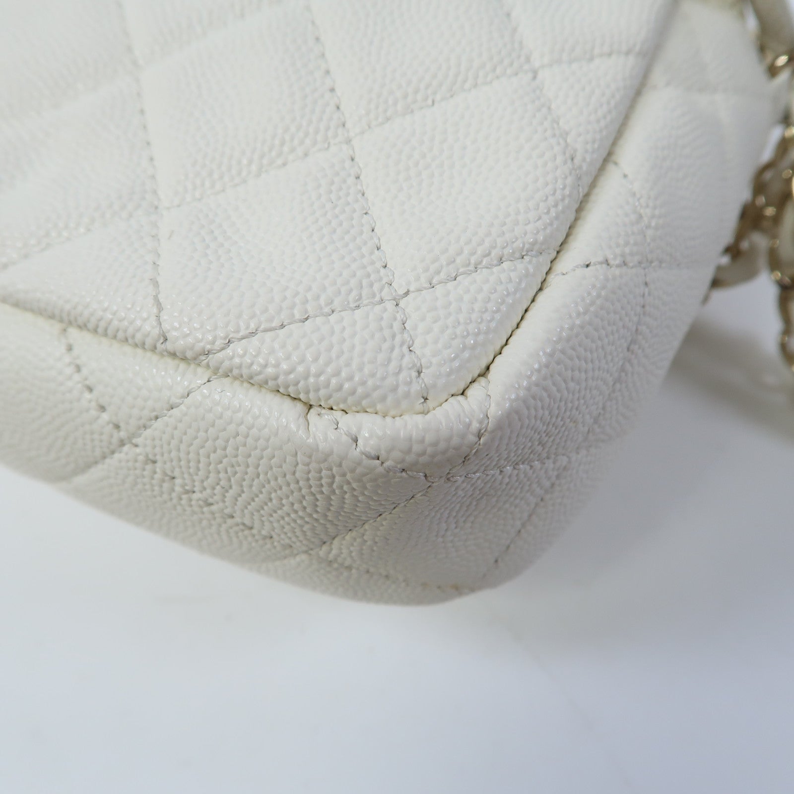 CHANEL 【激減優惠】菱格Caviar皮革Chain Shoulder Bag金扣鏈帶肩背袋白色
