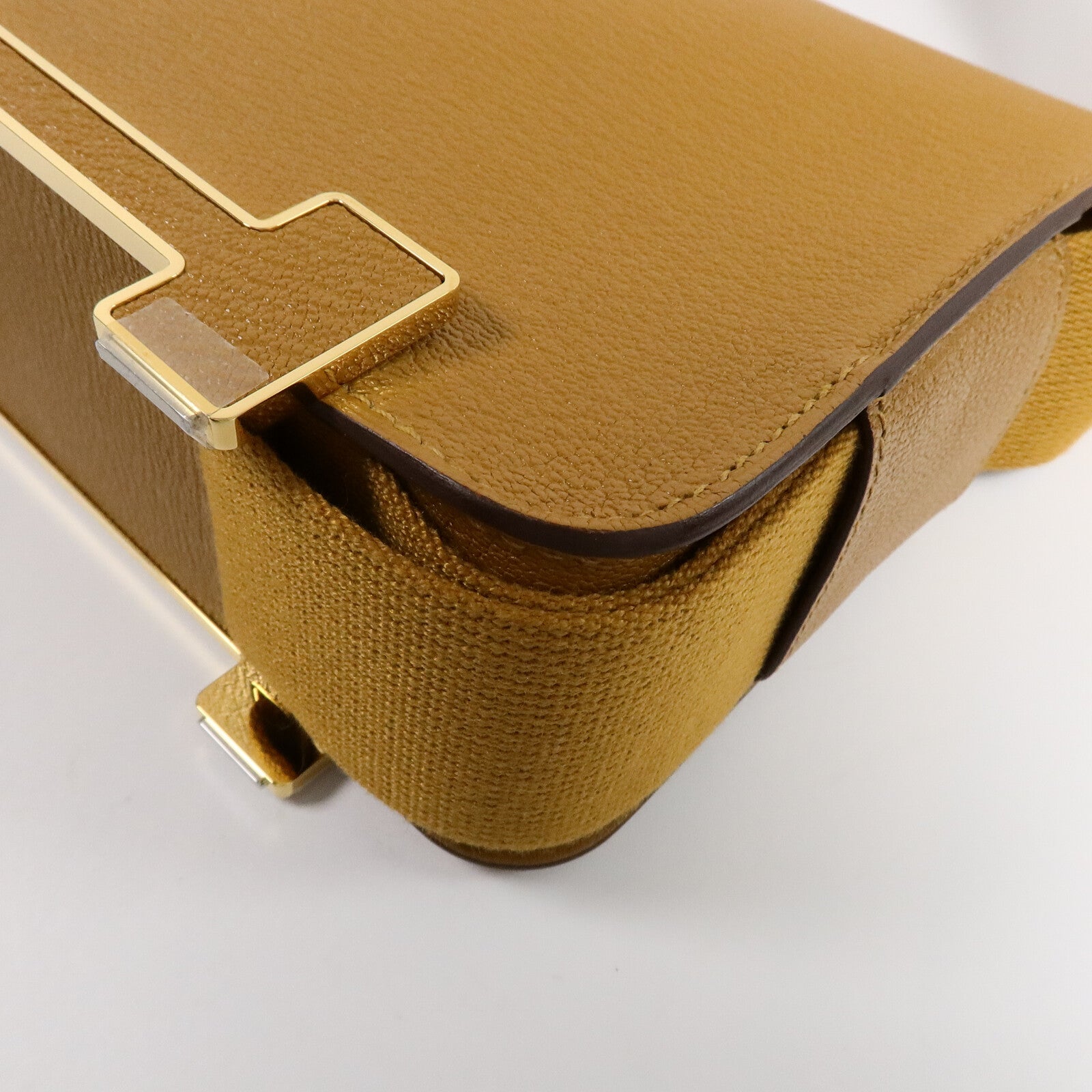 HERMES Chevre皮革Geta肩背袋Caramel