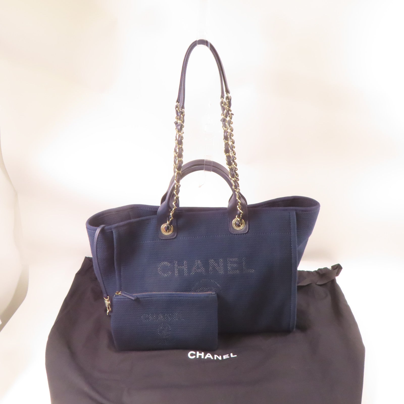CHANEL 【激減優惠】帆布Deauville Tote銀扣手挽肩背兩用袋深藍色