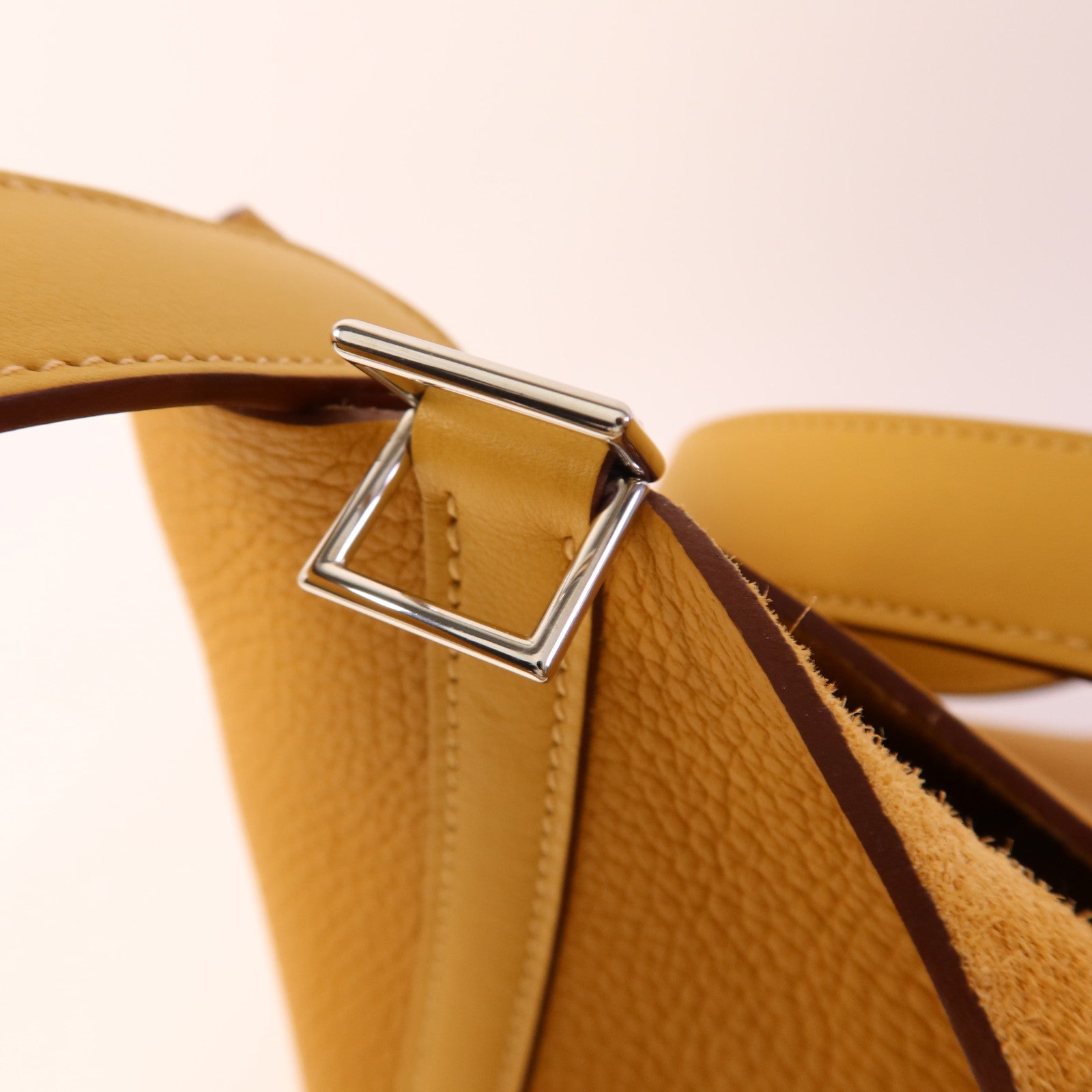 HERMES Clemence皮革Picotin MM銀扣手挽袋