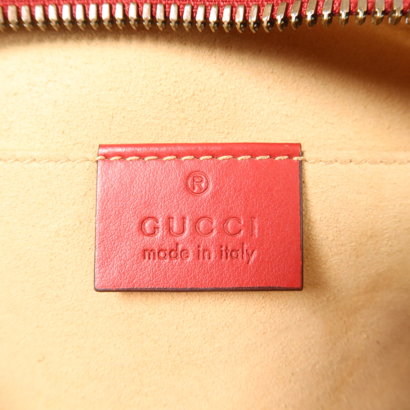 GUCCI 牛皮皮革GG Marmont Small肩背袋