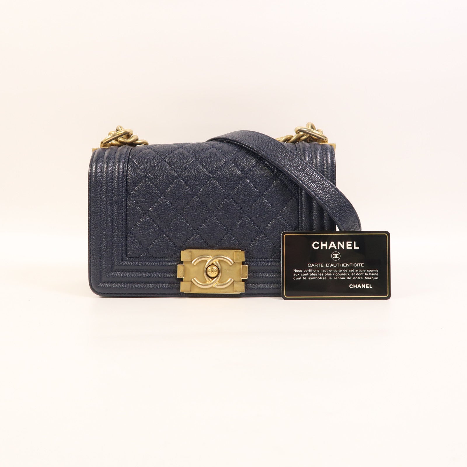 CHANEL 牛皮皮革Boy 20金扣鏈帶肩背袋