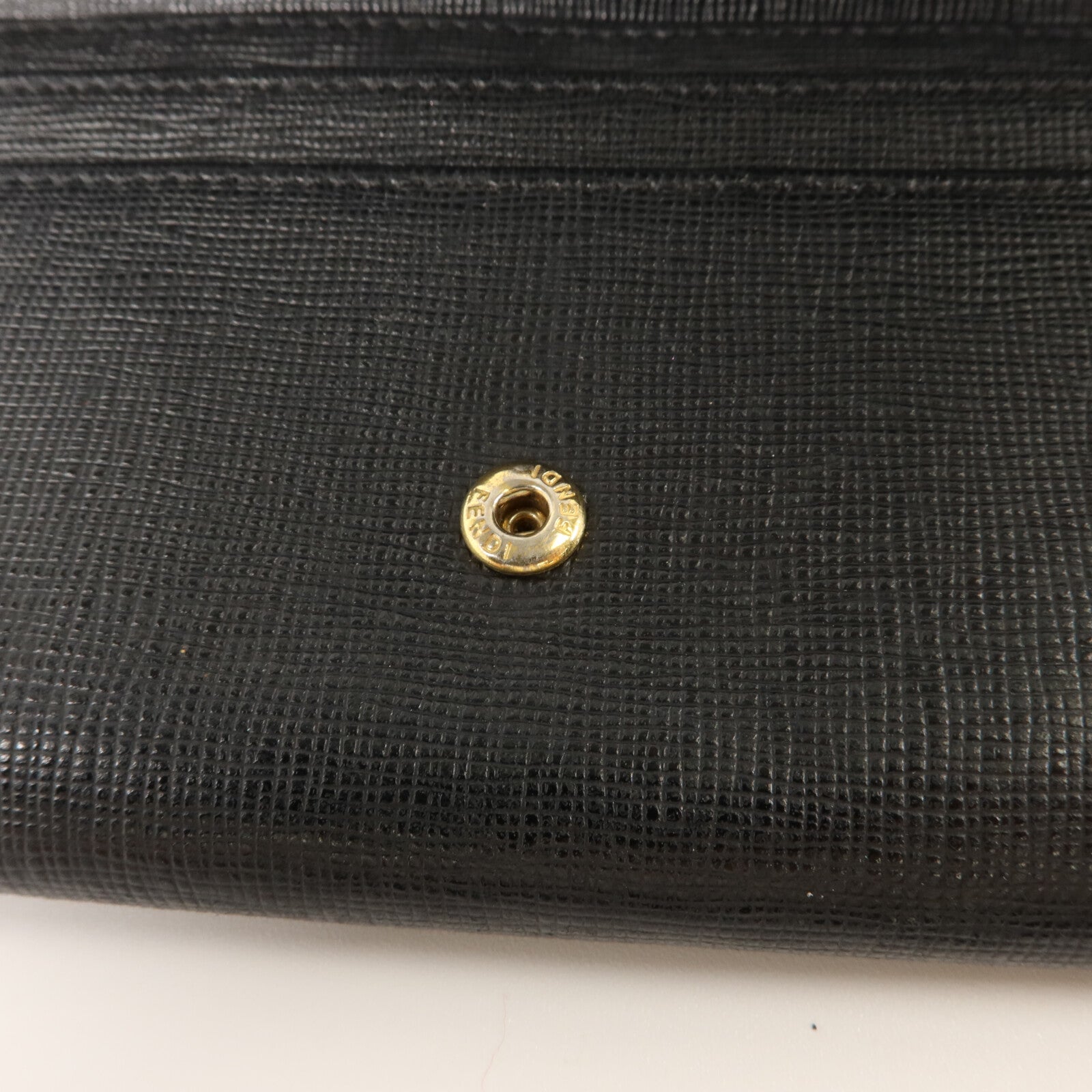 FENDI Saffiano皮革Long Wallet長錢包