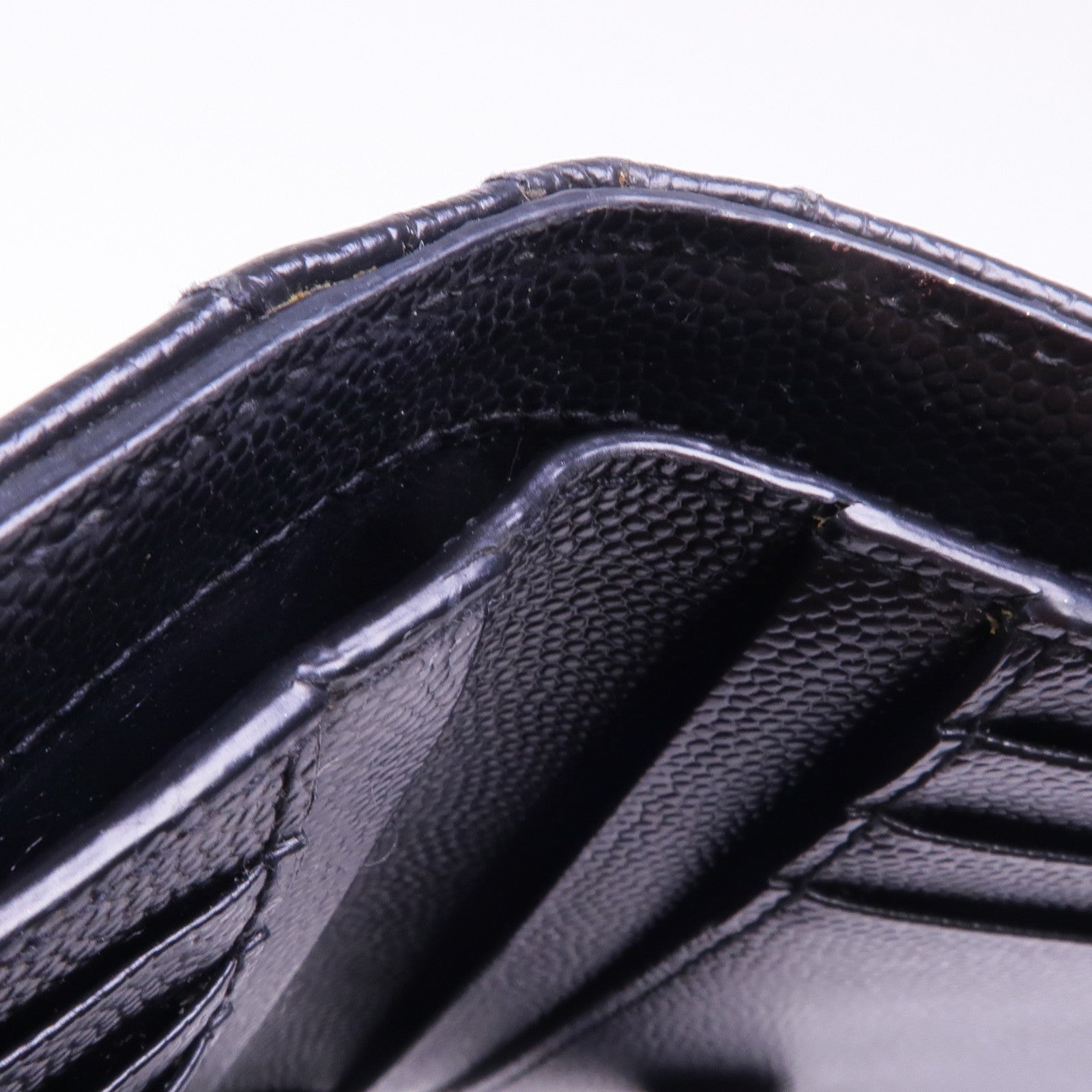 SAINT LAURENT 牛皮皮革Cassandre銀扣錢包