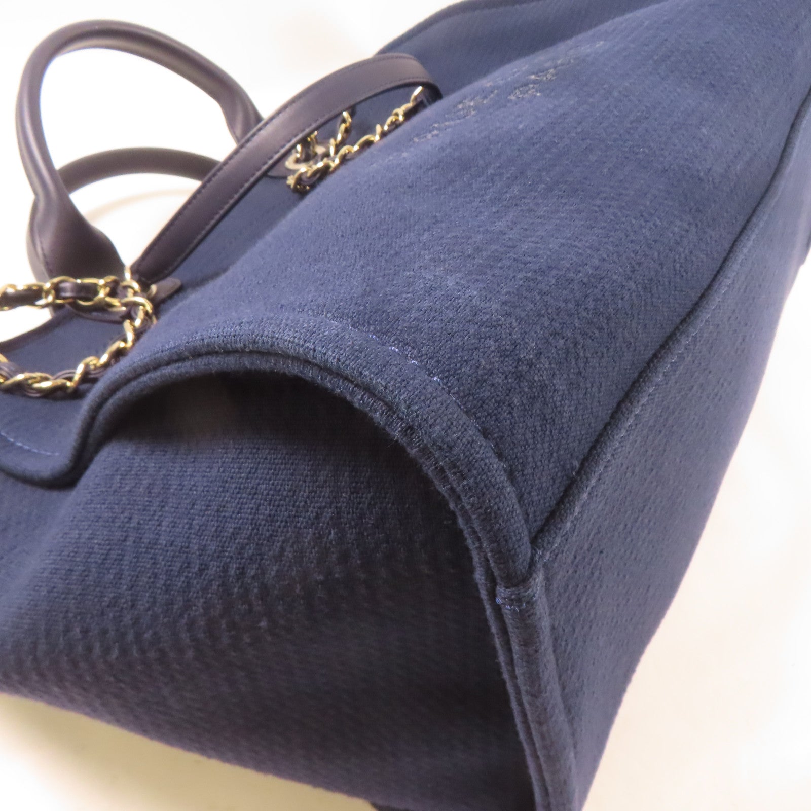 CHANEL 【激減優惠】帆布Deauville Tote銀扣手挽肩背兩用袋深藍色
